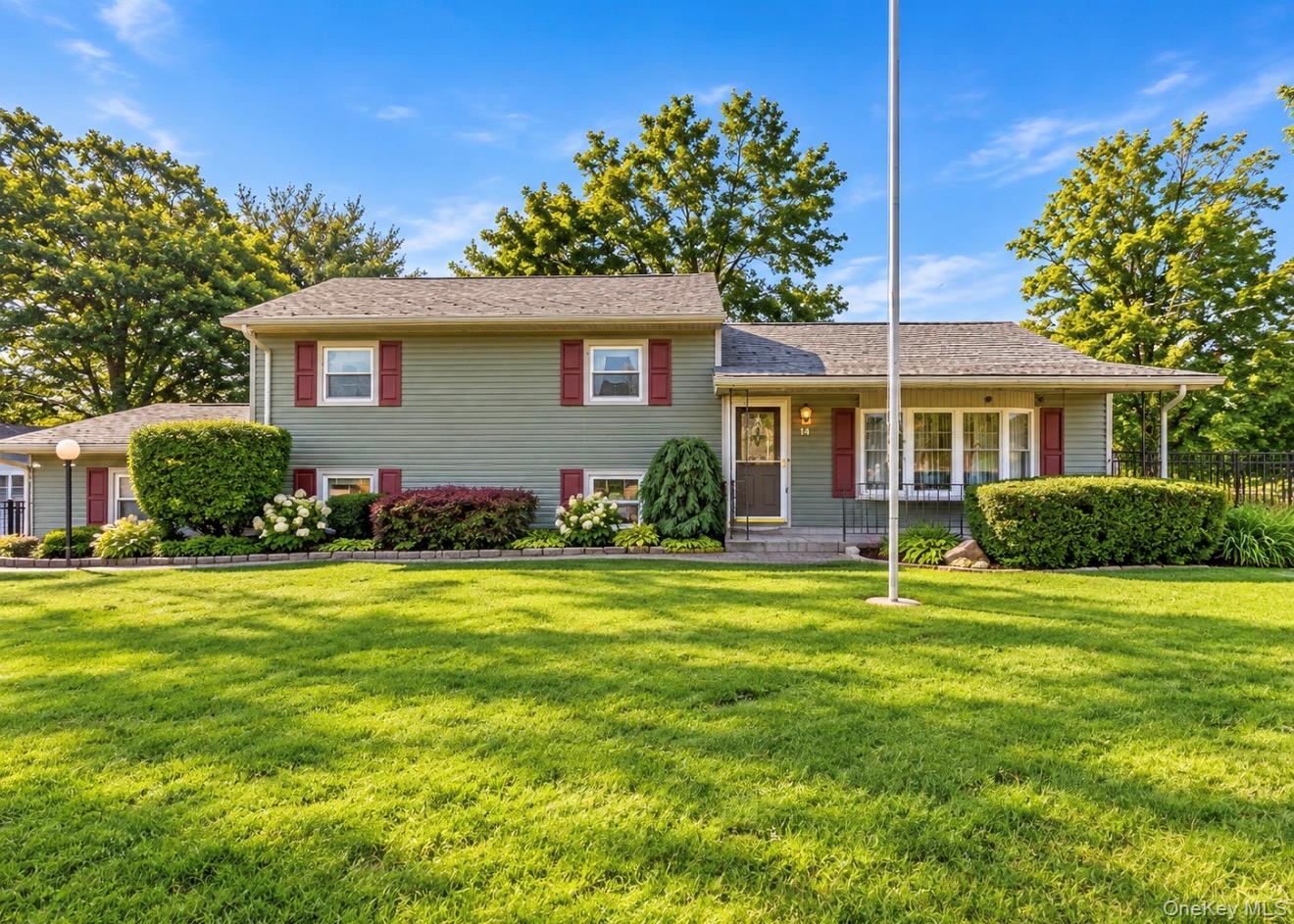 14 Valewood Drive – For Sale