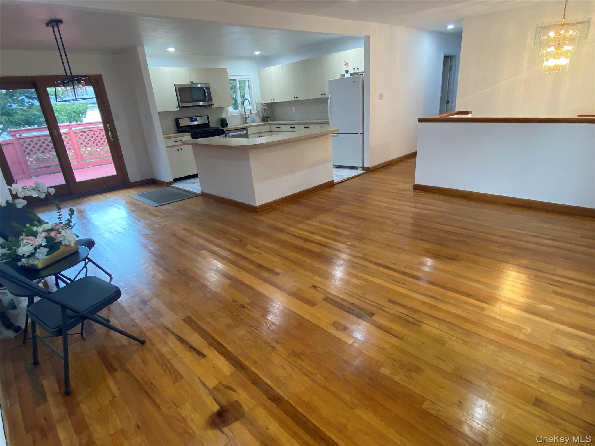 43 Newtown Avenue – For Rent photo 8