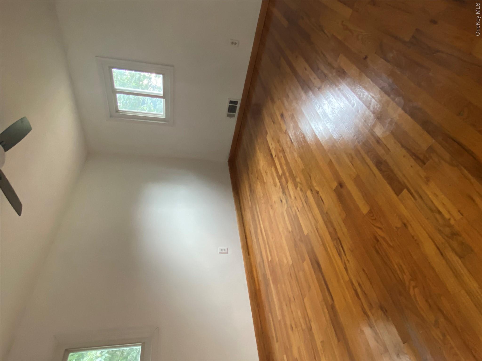 43 Newtown Avenue – For Rent photo 18