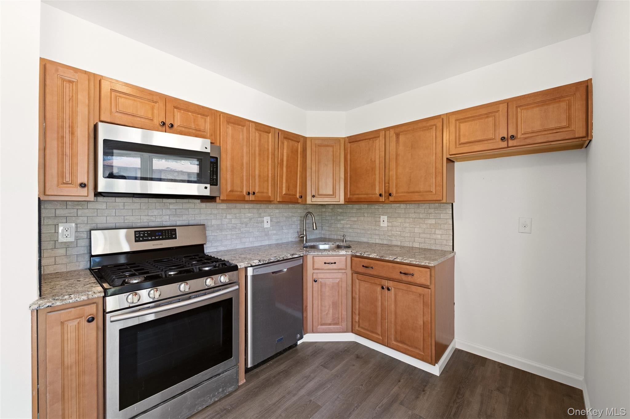 11 Juniper Court, Unit 11 photo 10