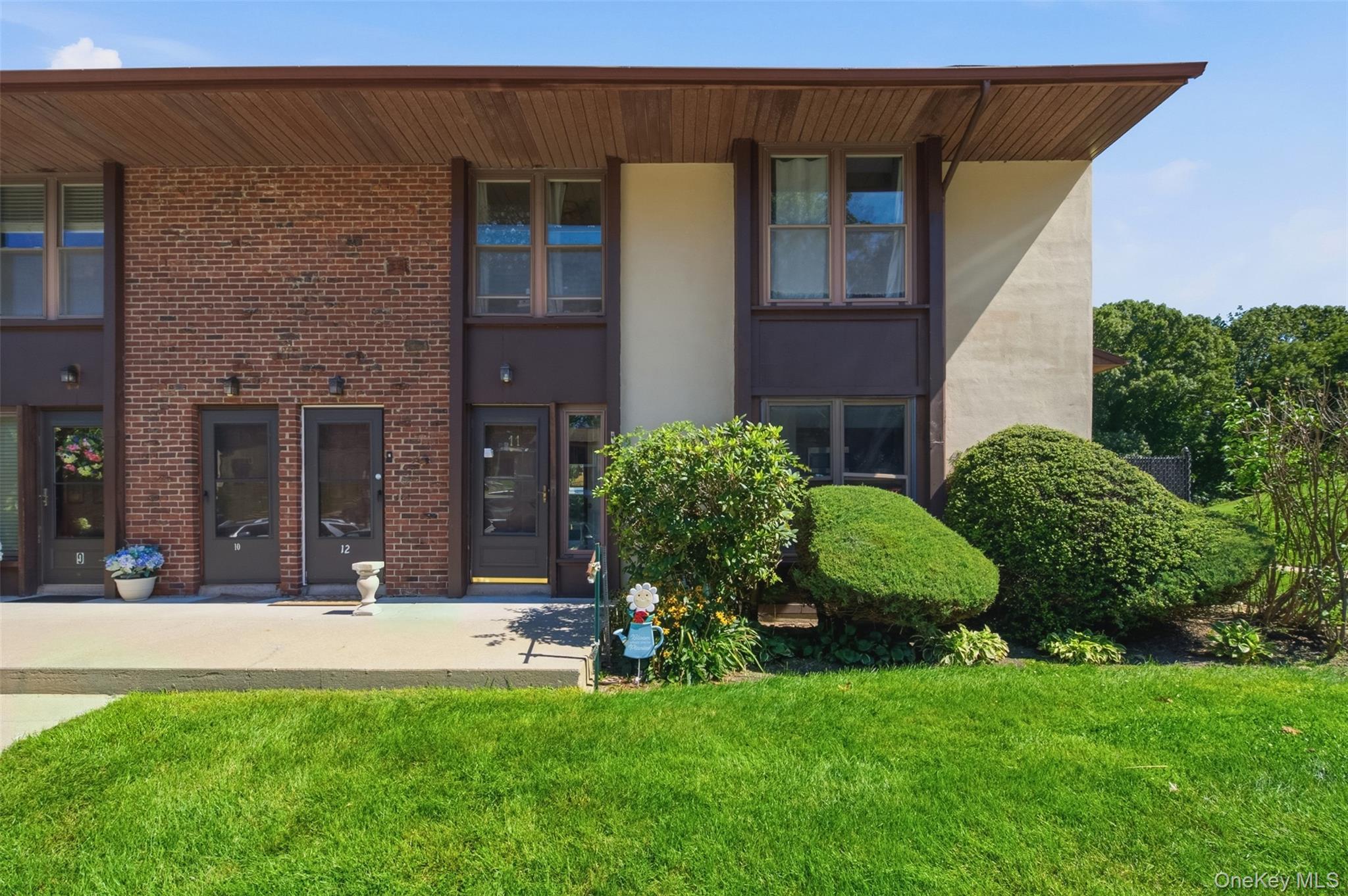 11 Juniper Court, Unit 11