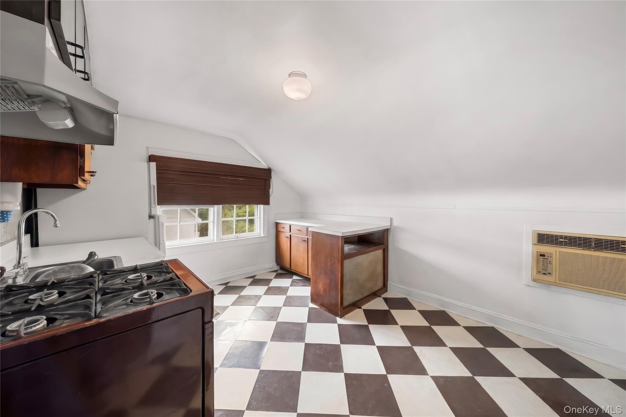 120 N Ocean Avenue – For Sale photo 8