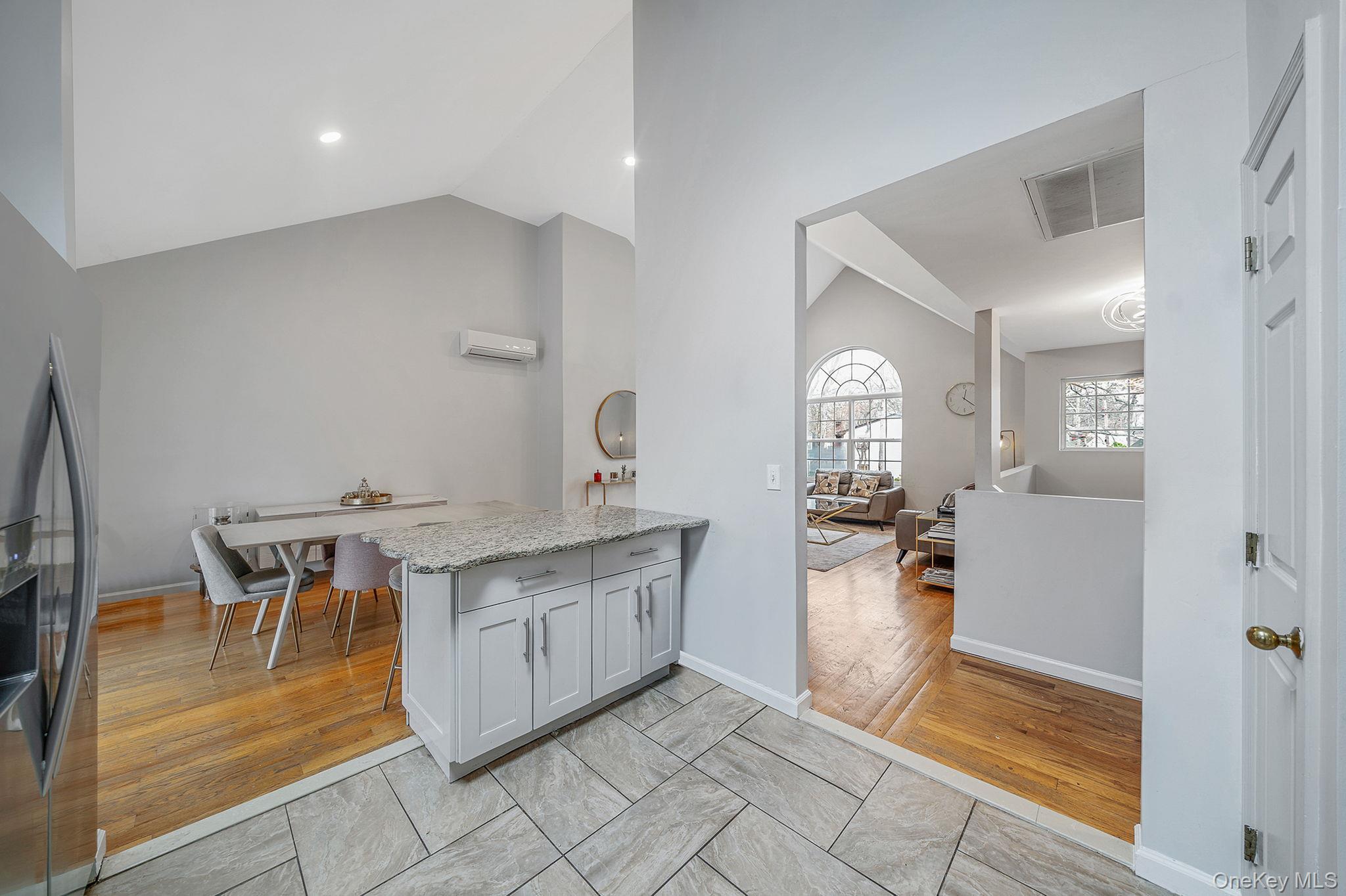 6 Denmark Court – For Sale photo 8