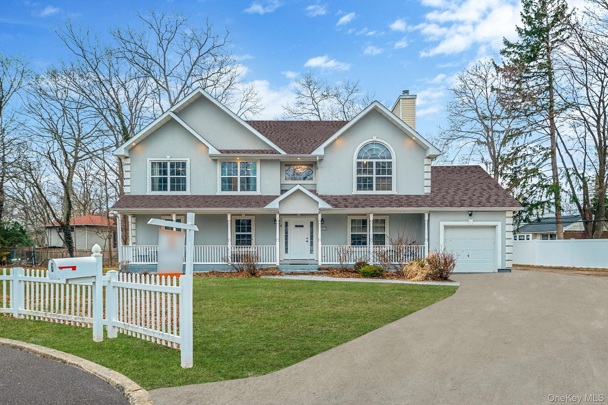 6 Denmark Court – For Sale photo 2