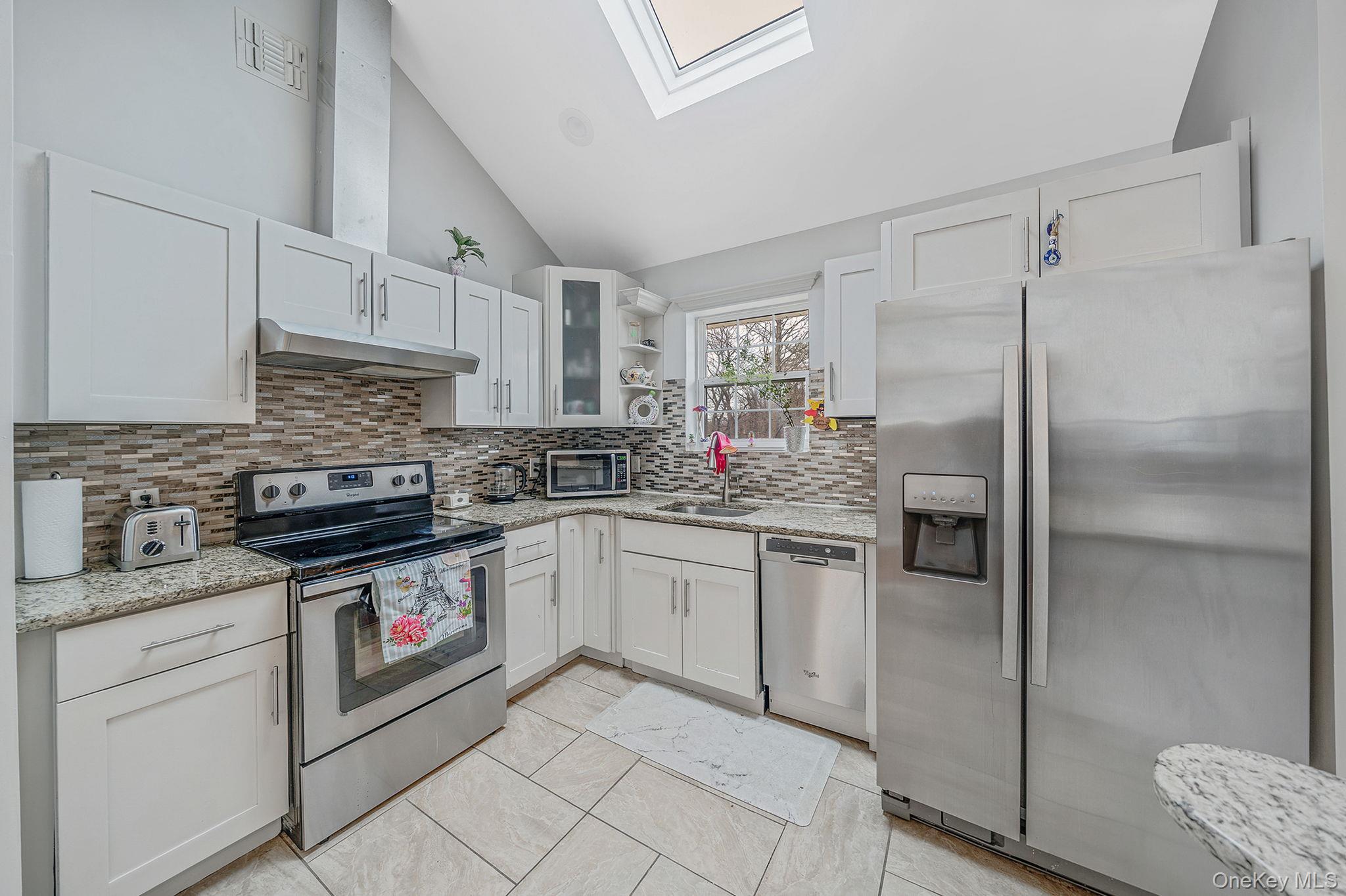 6 Denmark Court – For Sale photo 7