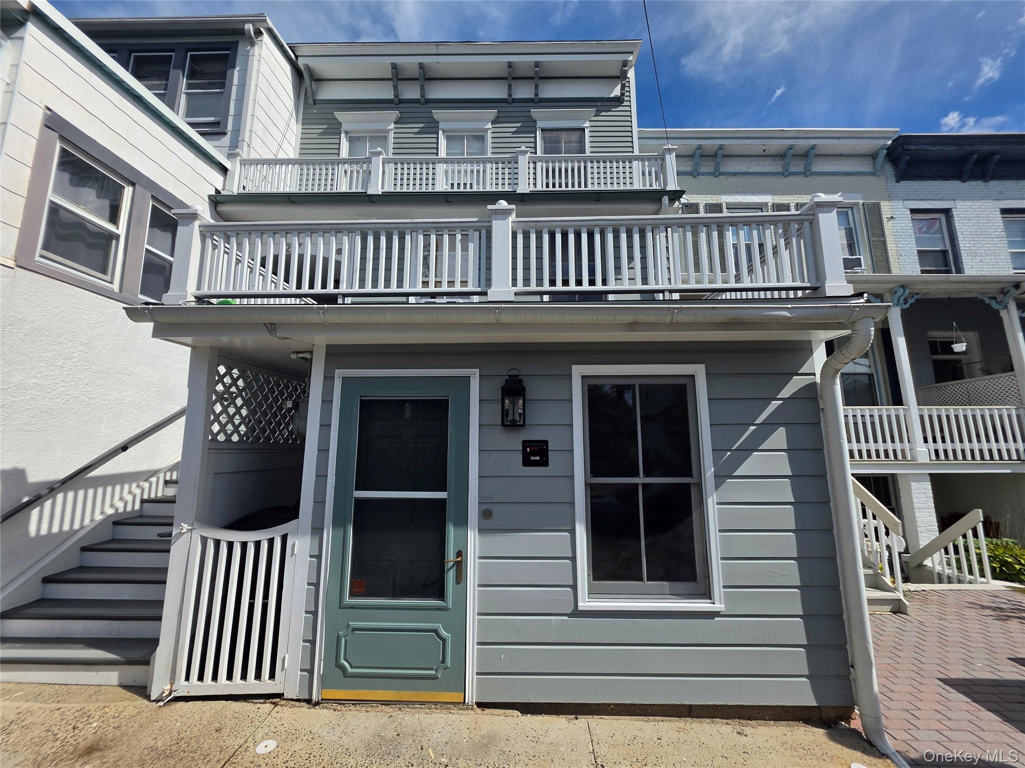 27 Bridge Street, Unit 1