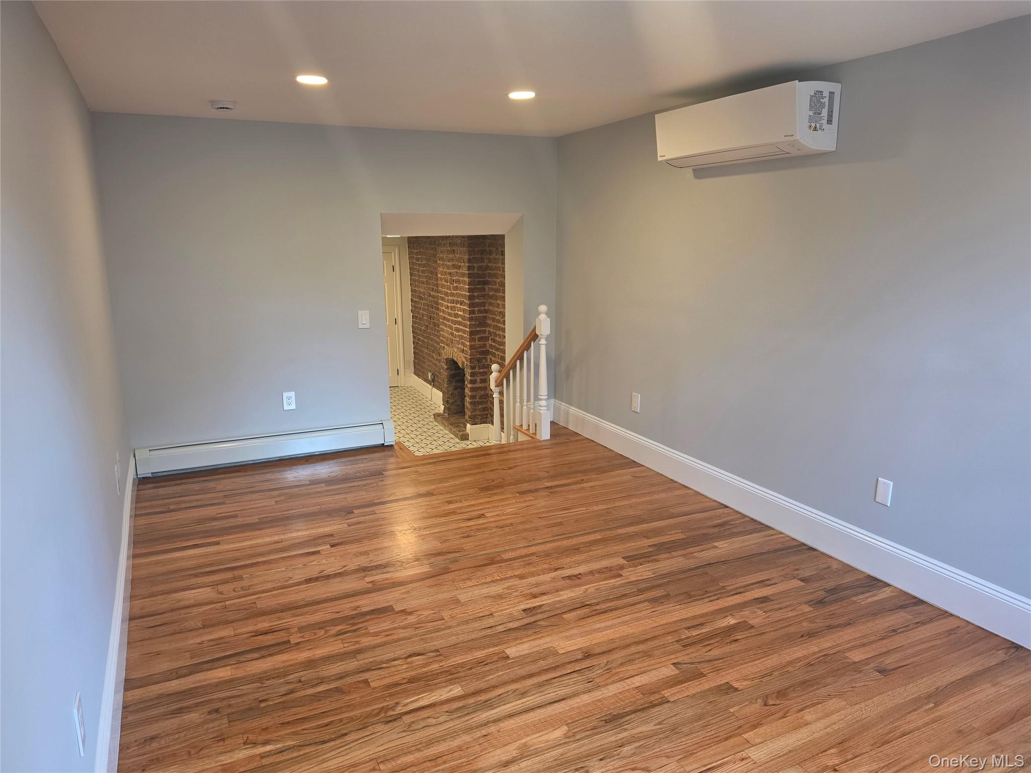 27 Bridge Street, Unit 1 photo 5