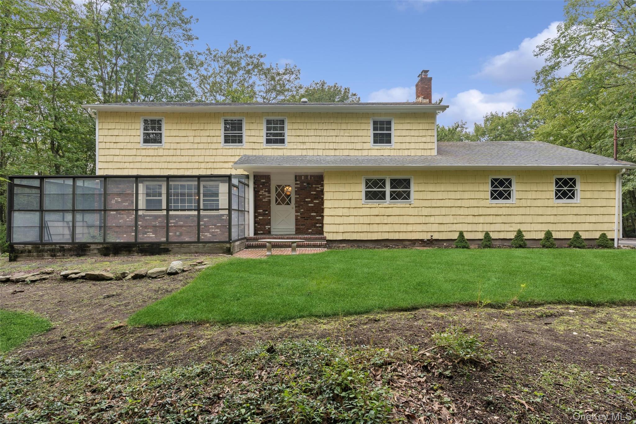 614 Twin Hills Court – For Sale photo 3