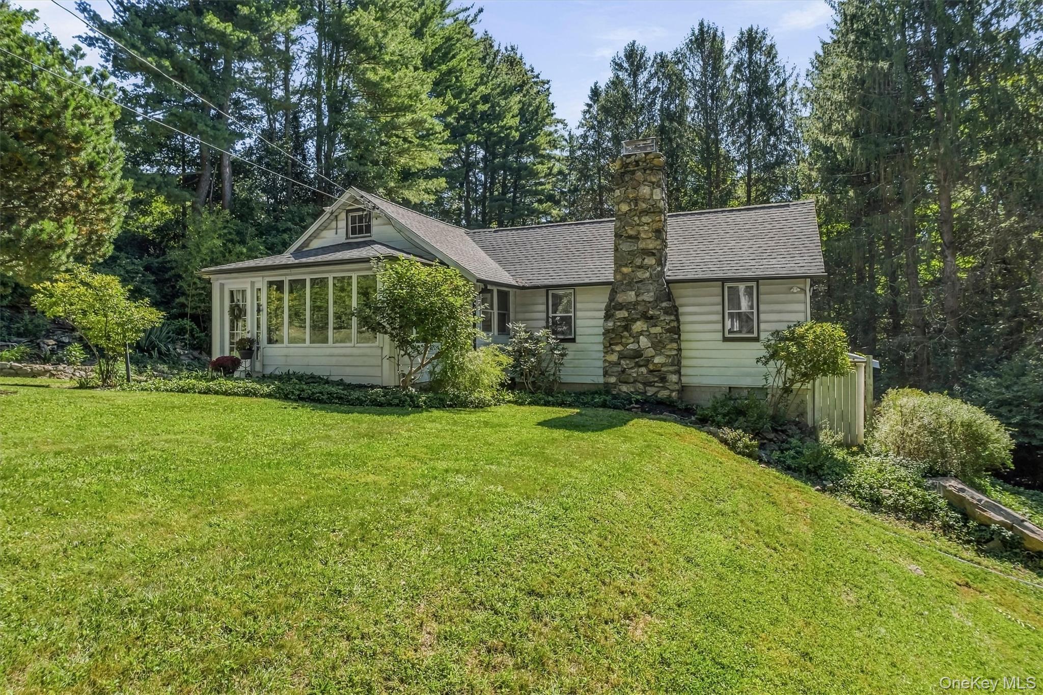 136 Bundy Hill Road – For Sale photo 2