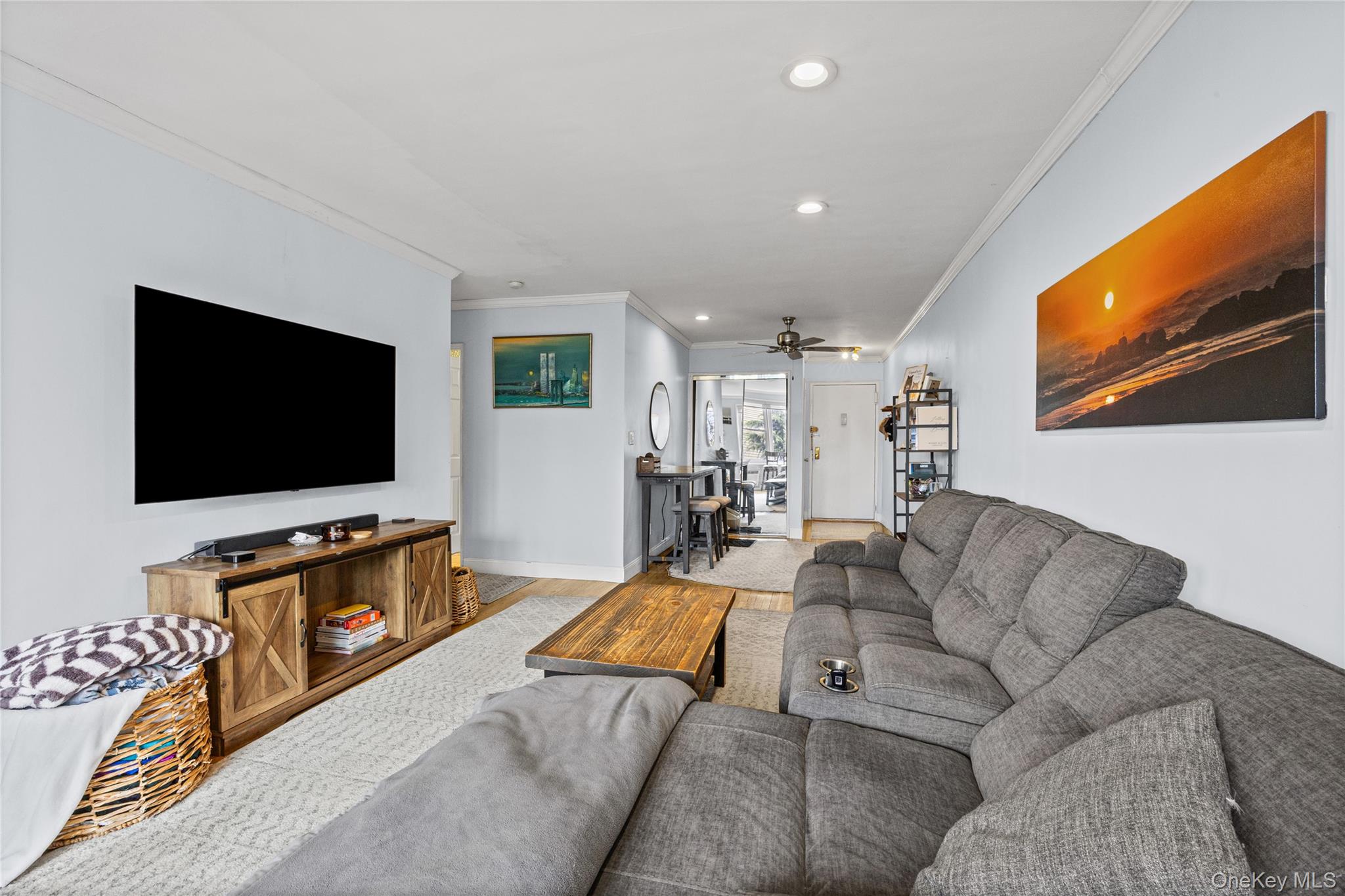 1 E Broadway Ave, Unit 3D photo 15