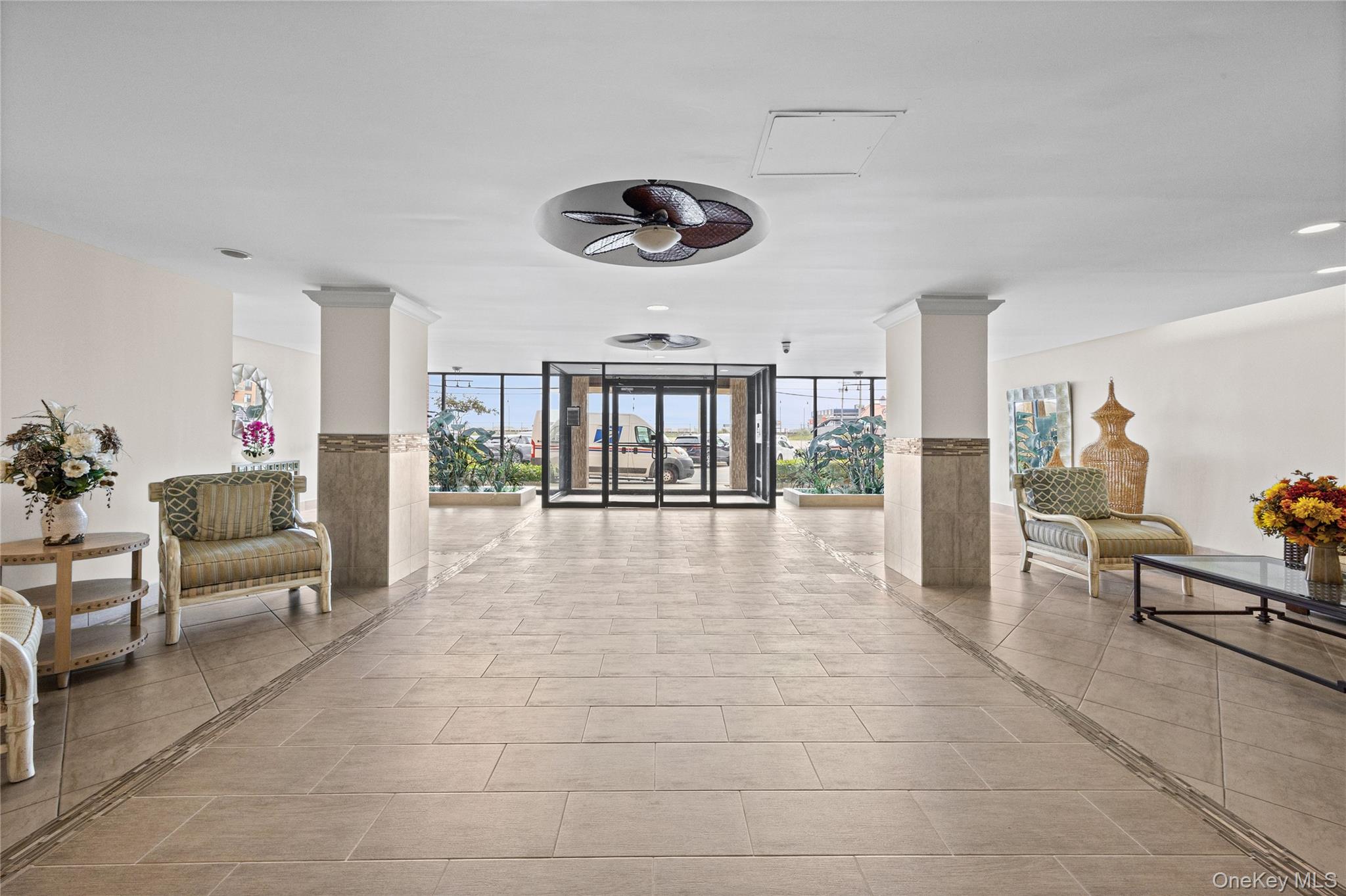 1 E Broadway Ave, Unit 3D photo 6