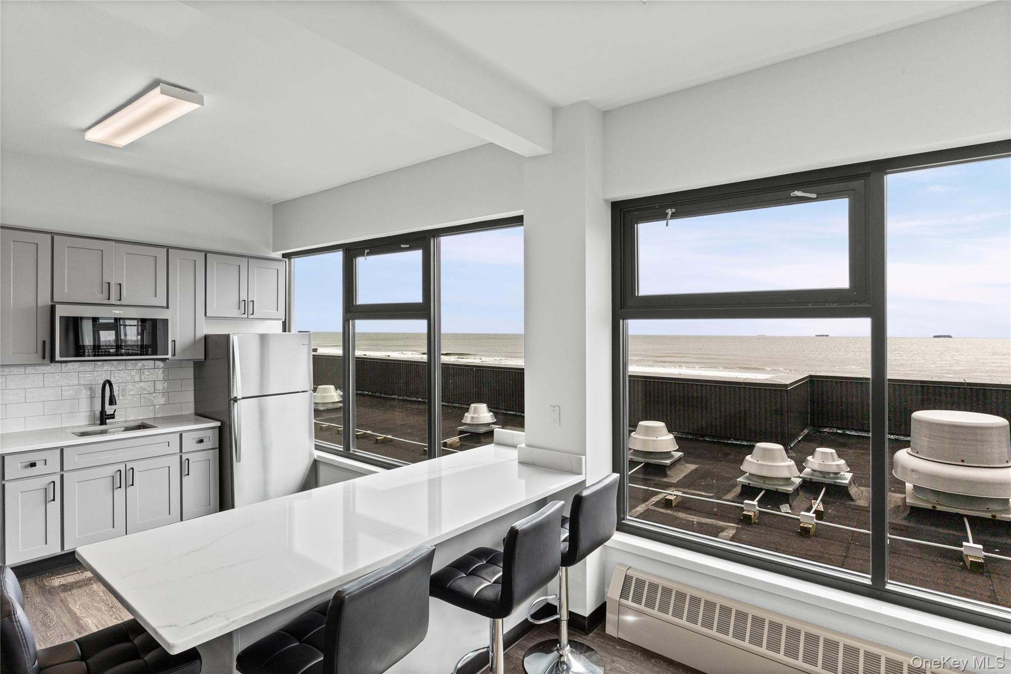 1 E Broadway Ave, Unit 3D photo 28