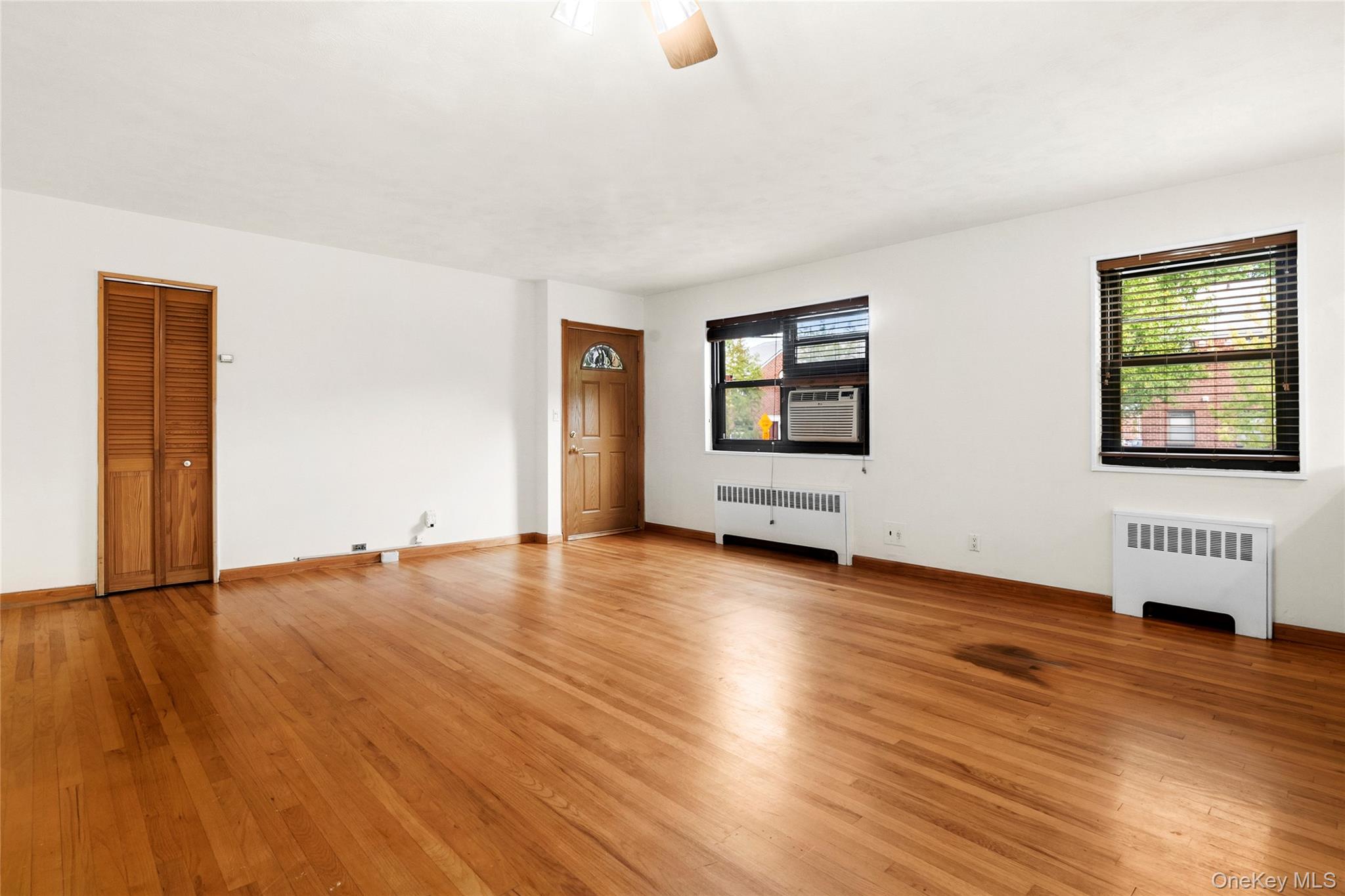 160-48 17th Avenue, Unit 5-147 photo 3