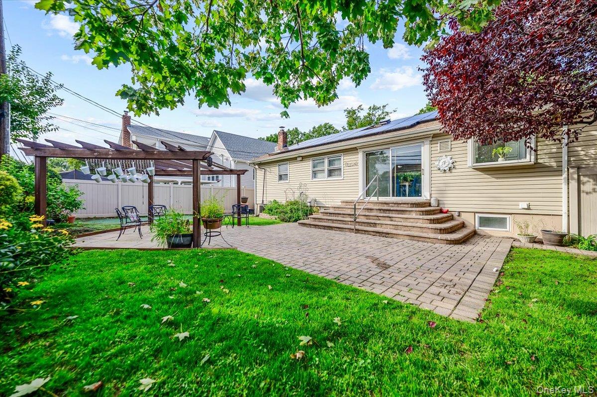 91 Flower Road – For Sale photo 23