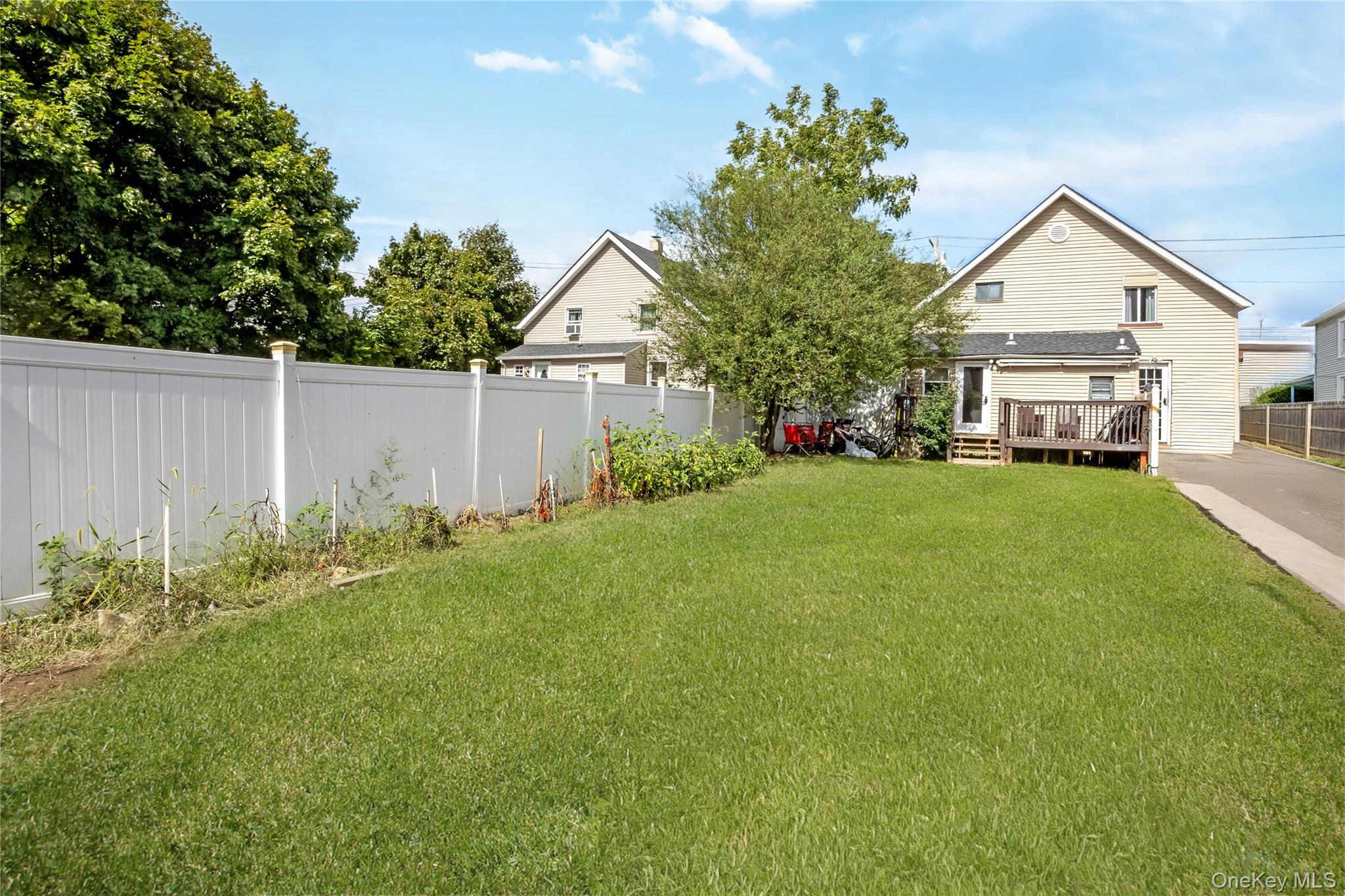 10 Brightside Avenue – For Sale photo 17