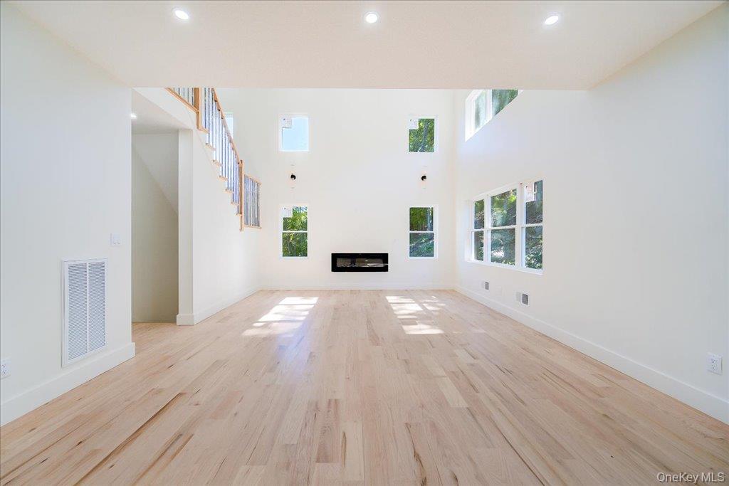 19 Stacy Lee Drive – For Sale photo 5