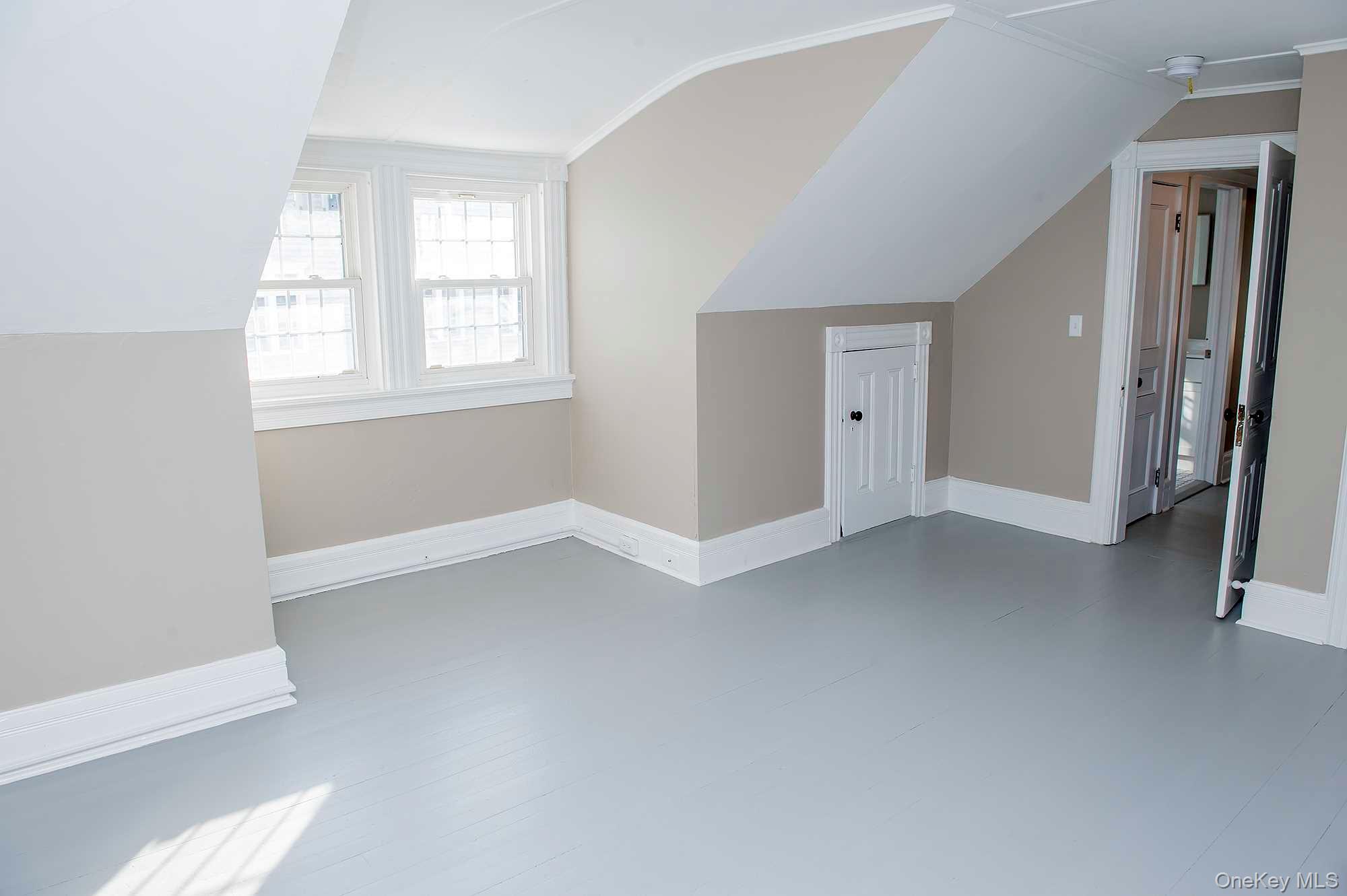 3212 Franklin Avenue, Unit 3RD photo 19