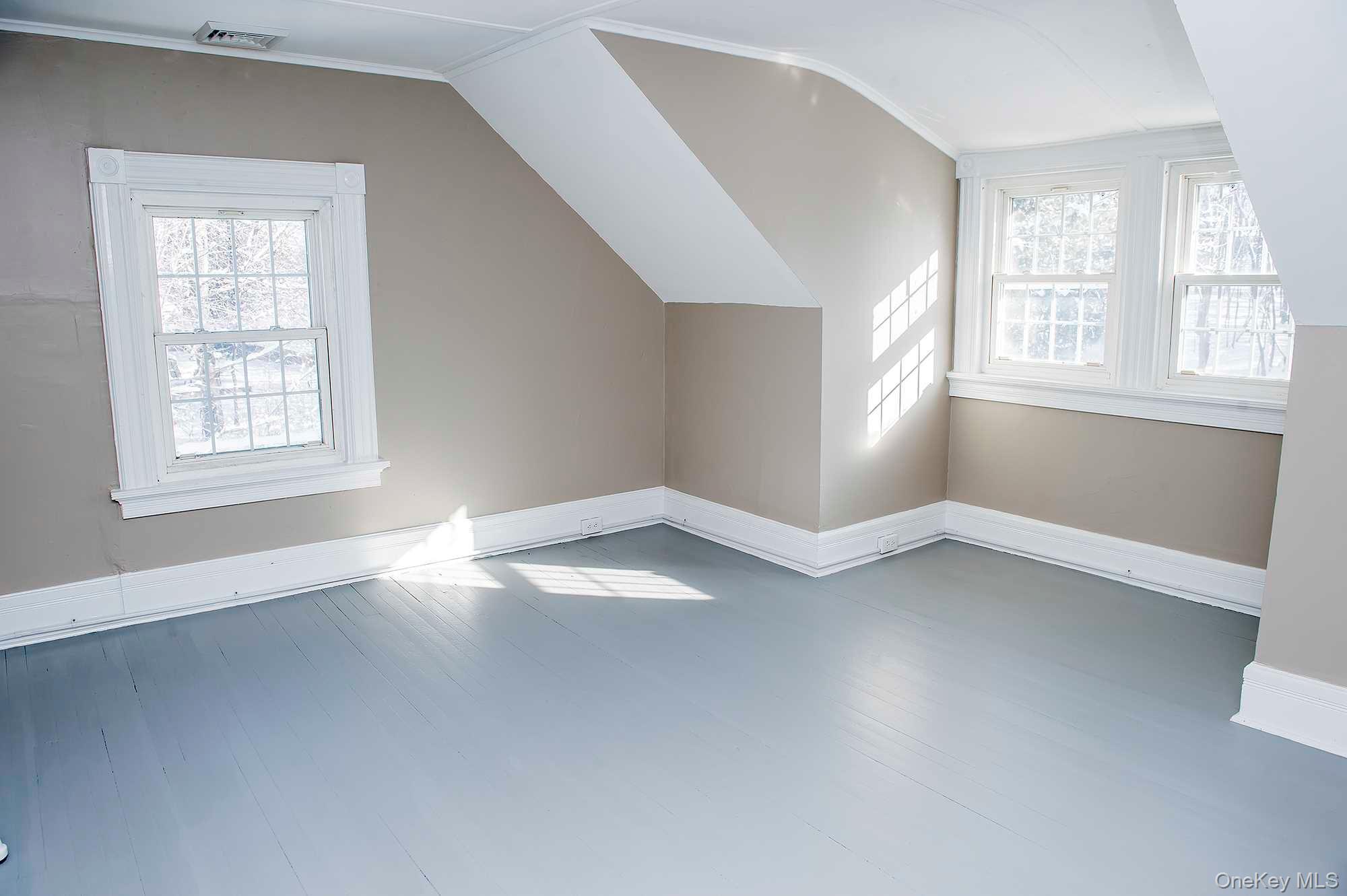 3212 Franklin Avenue, Unit 3RD photo 18