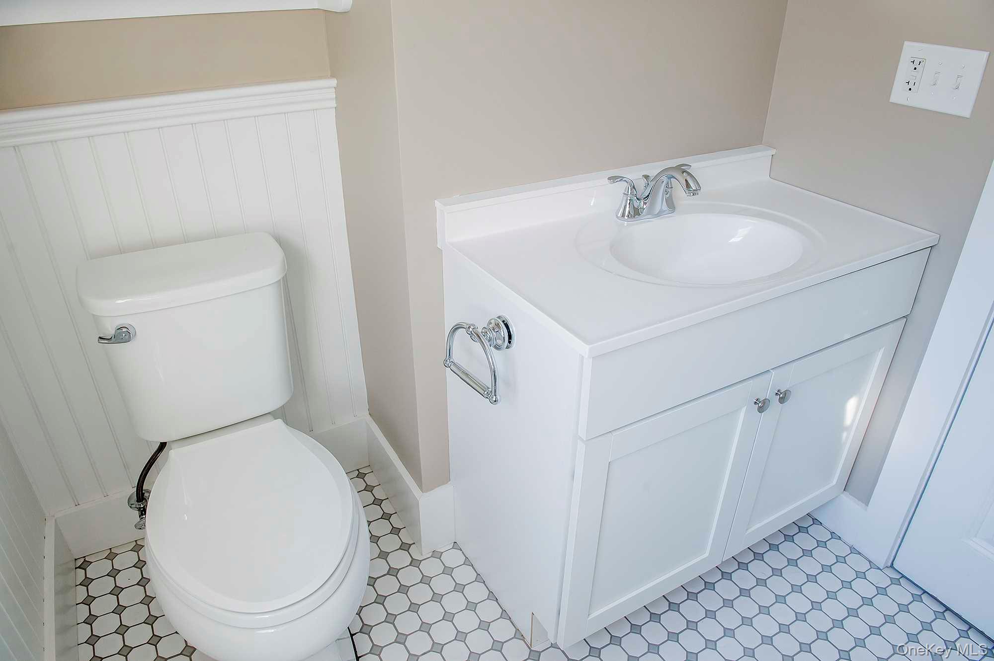 3212 Franklin Avenue, Unit 3RD photo 23