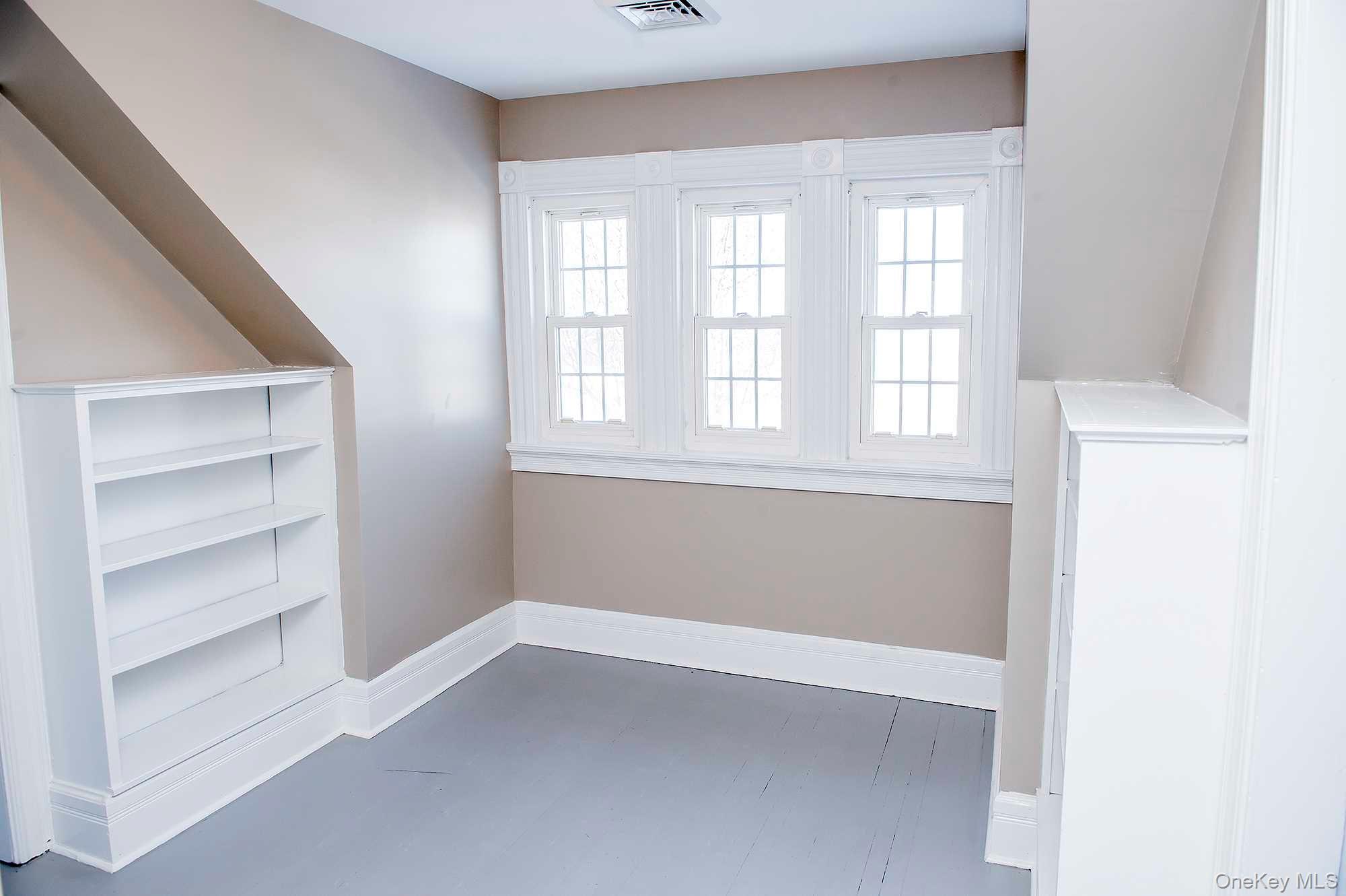 3212 Franklin Avenue, Unit 3RD photo 12