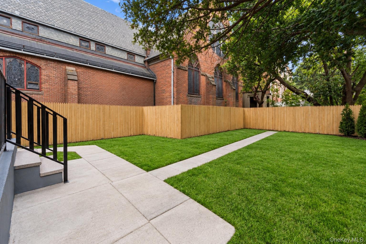 131 Arlington Avenue – For Sale photo 16