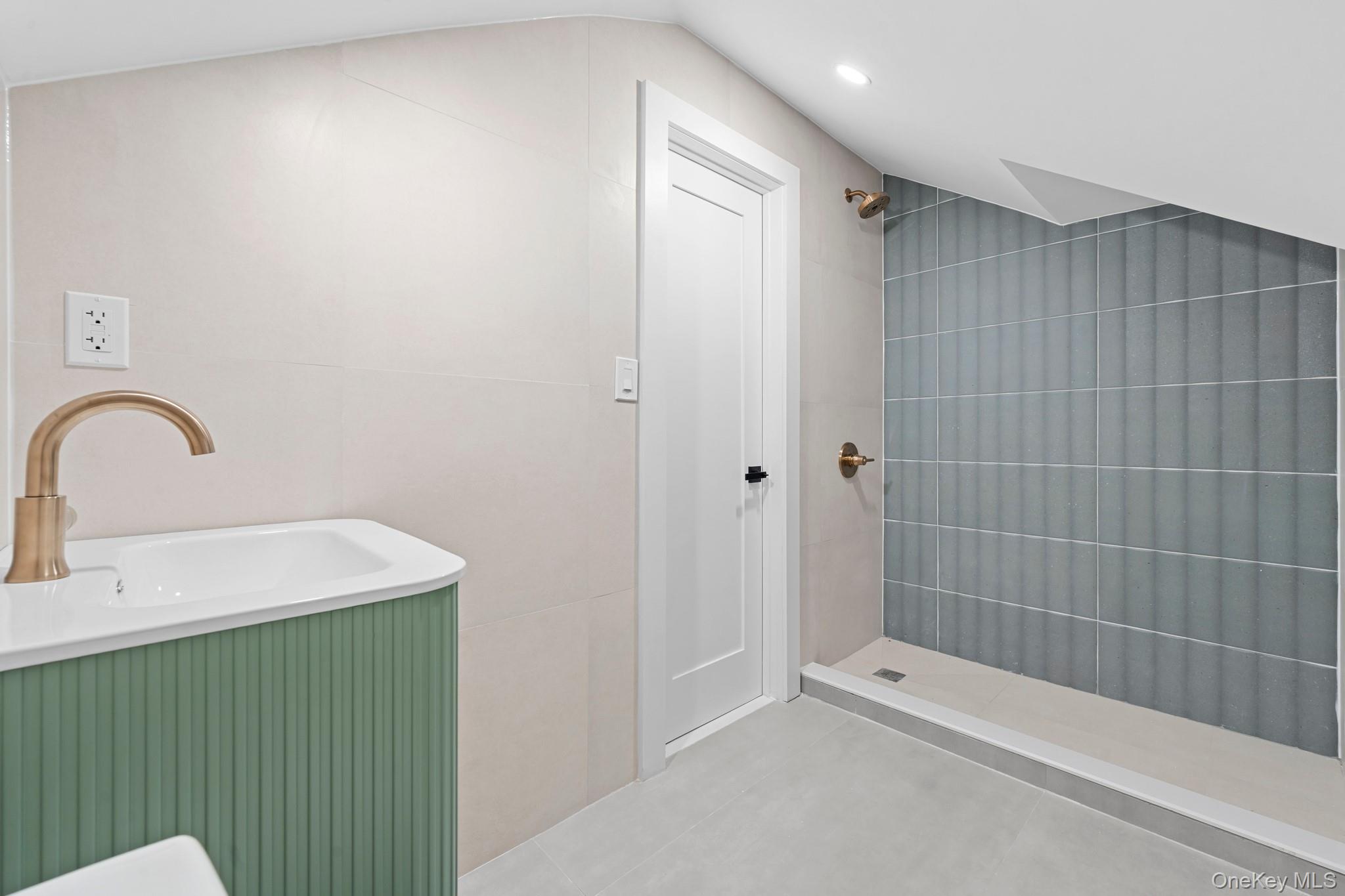 131 Arlington Avenue – For Sale photo 14