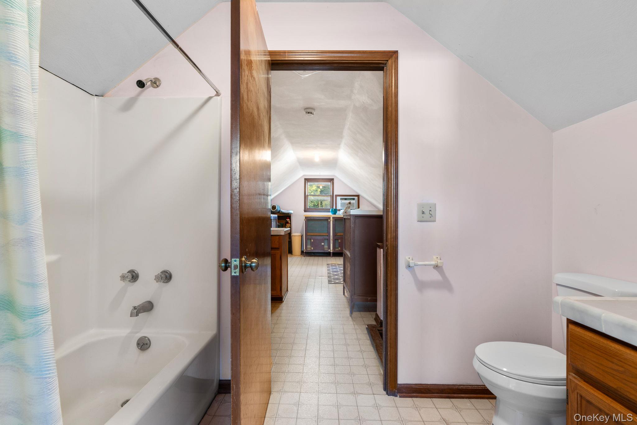 3040 Vestal – For Sale photo 29