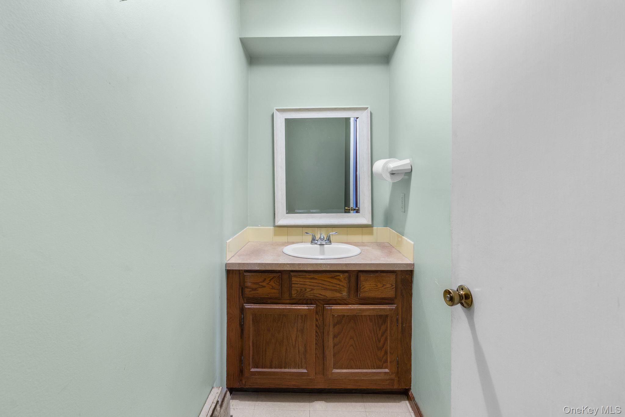 3040 Vestal – For Sale photo 12