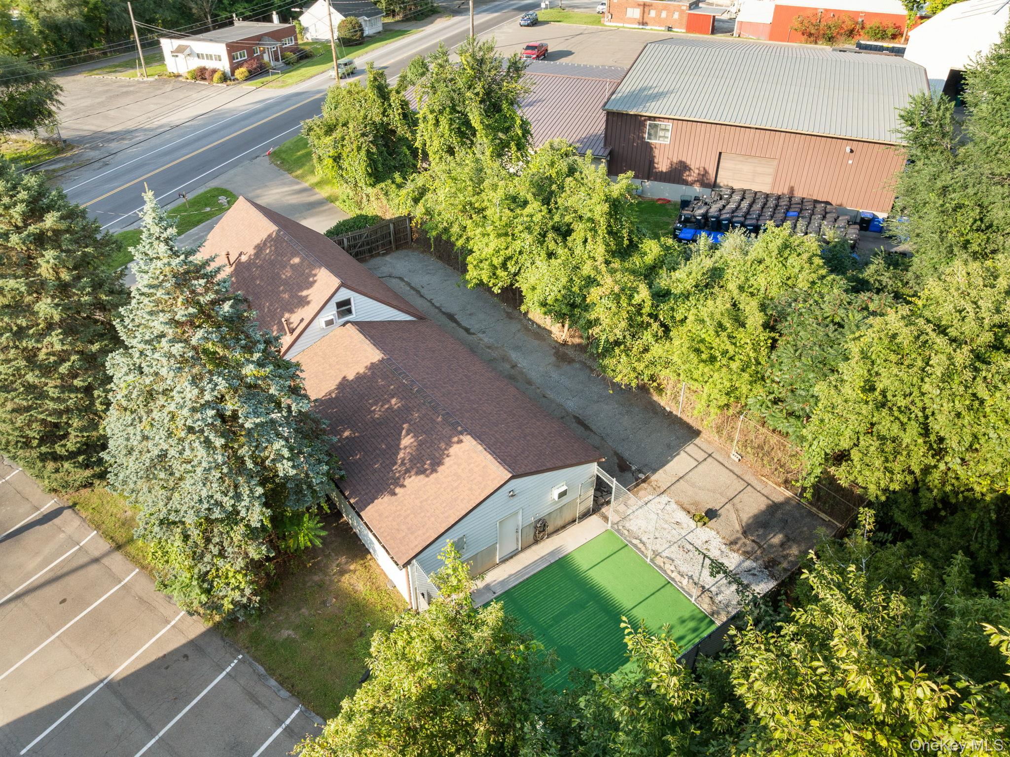 3040 Vestal – For Sale photo 5