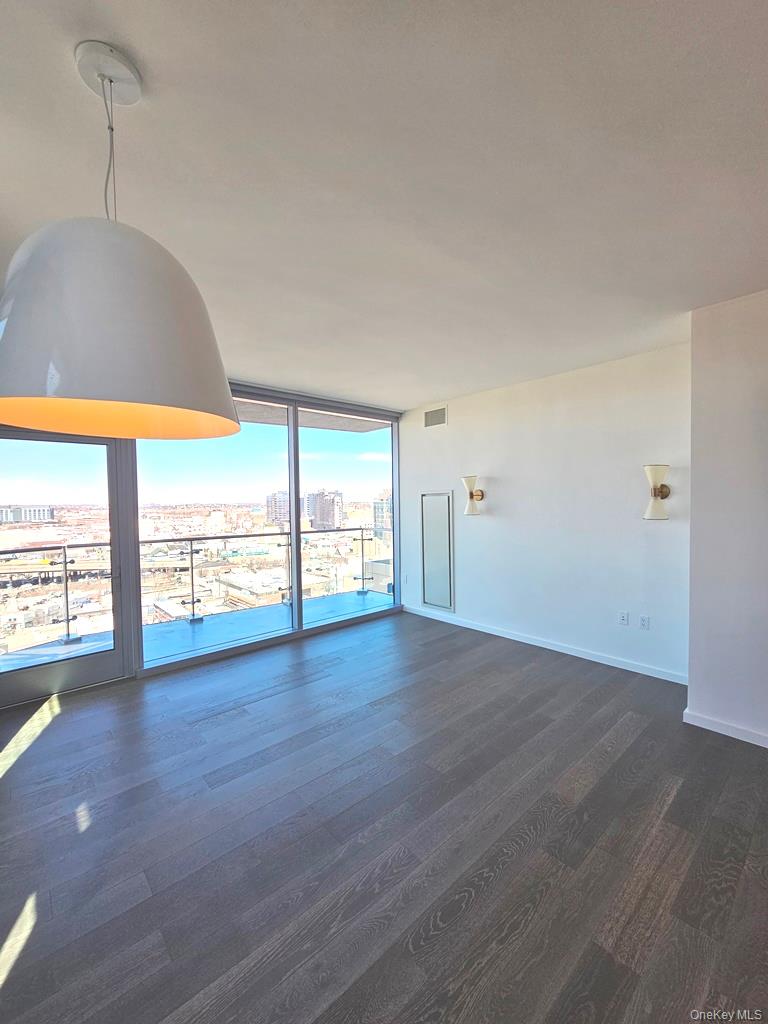 133-36 37th Avenue, Unit 11F photo 8