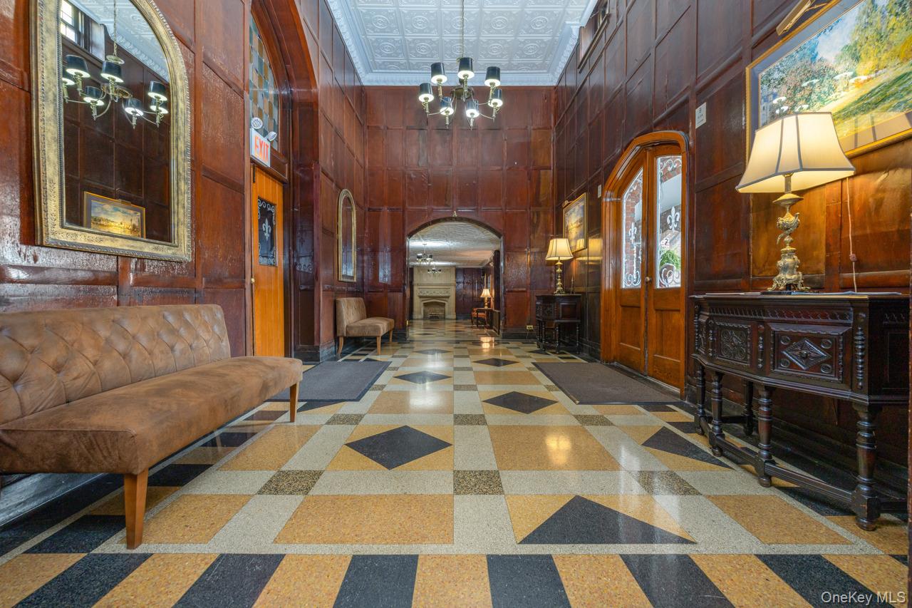 270 Bronxville Road, Unit A51 photo 22
