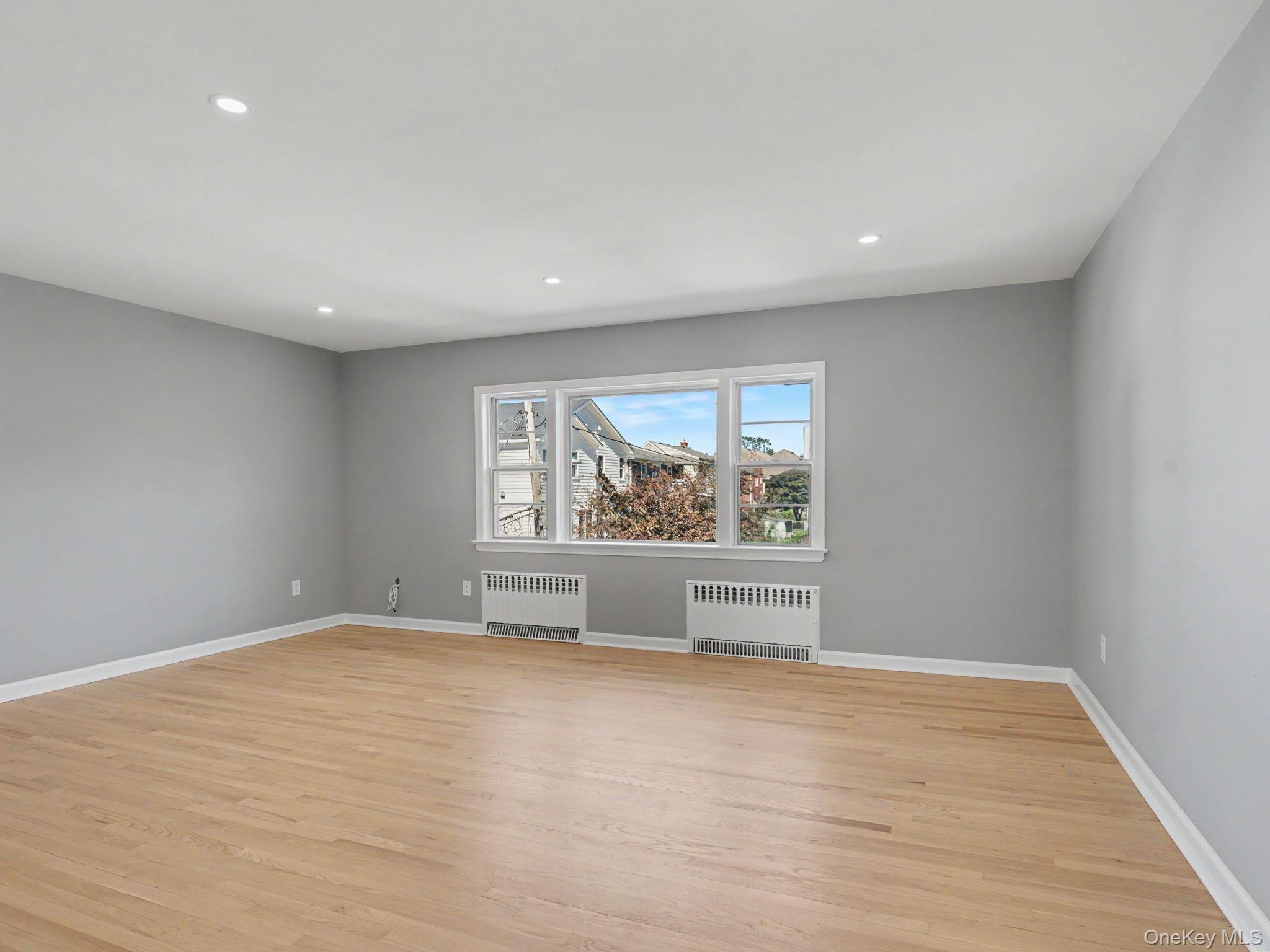3 Livingston Street – For Sale photo 14