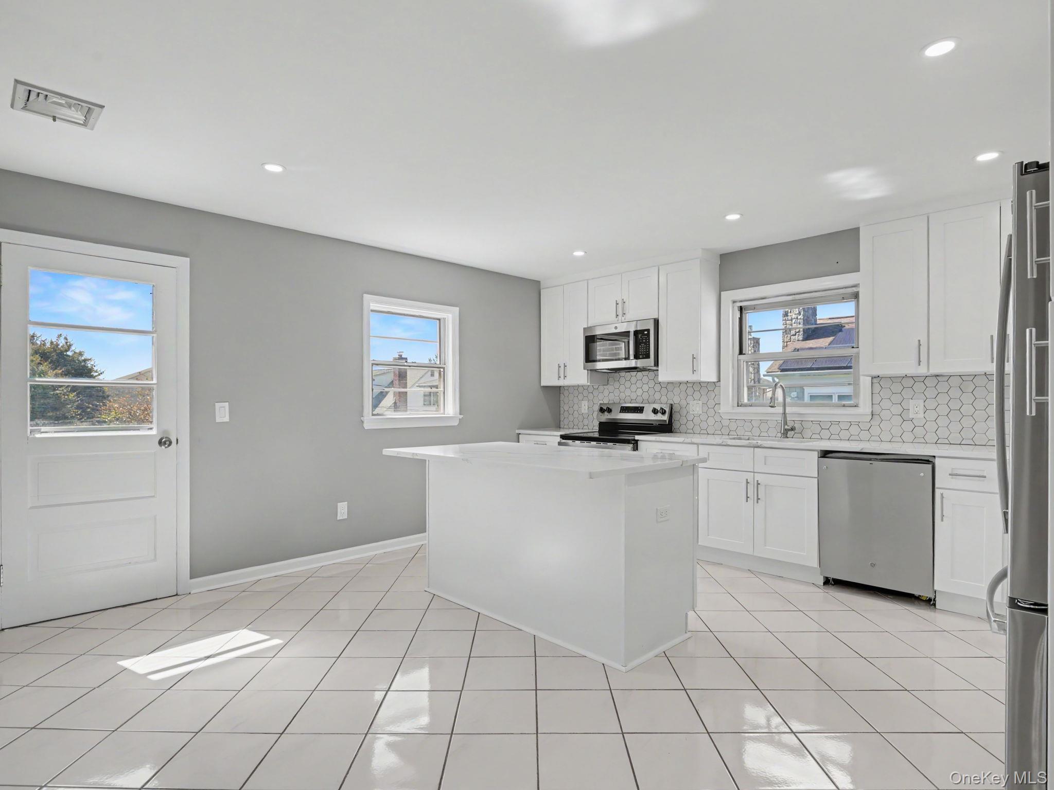 3 Livingston Street – For Sale photo 16
