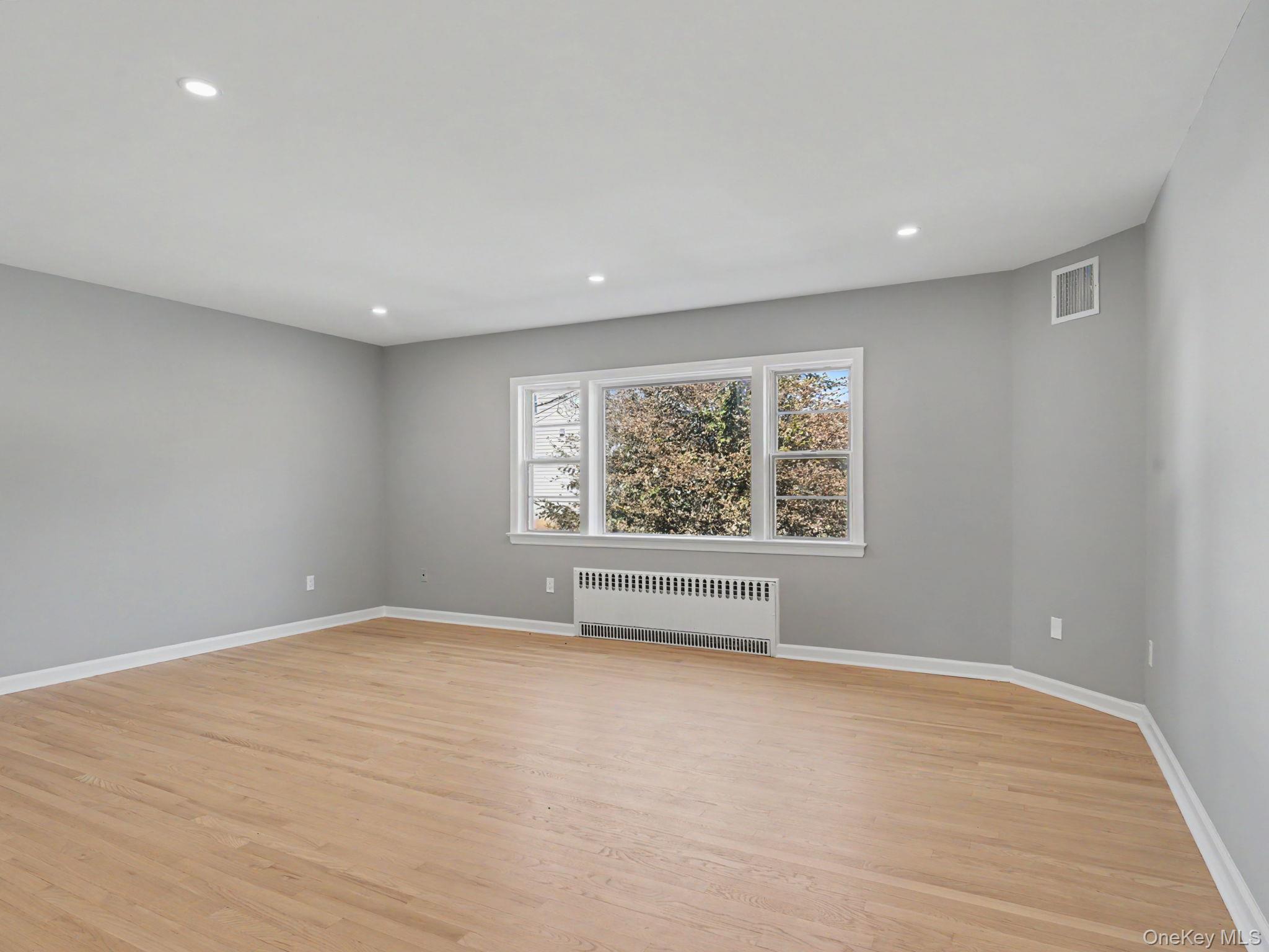 3 Livingston Street – For Sale photo 8