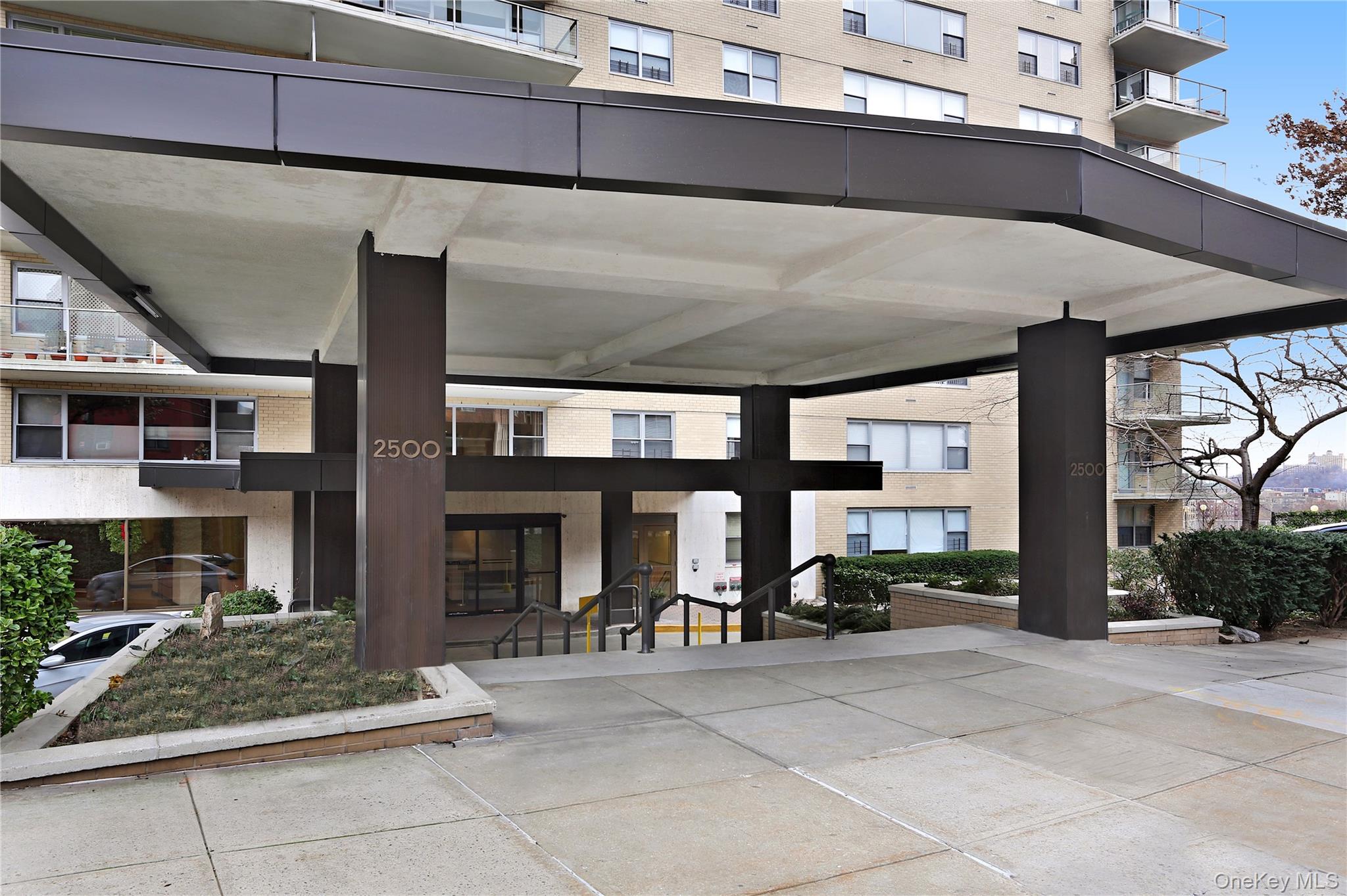 2500 Johnson Avenue, Unit 4K photo 17