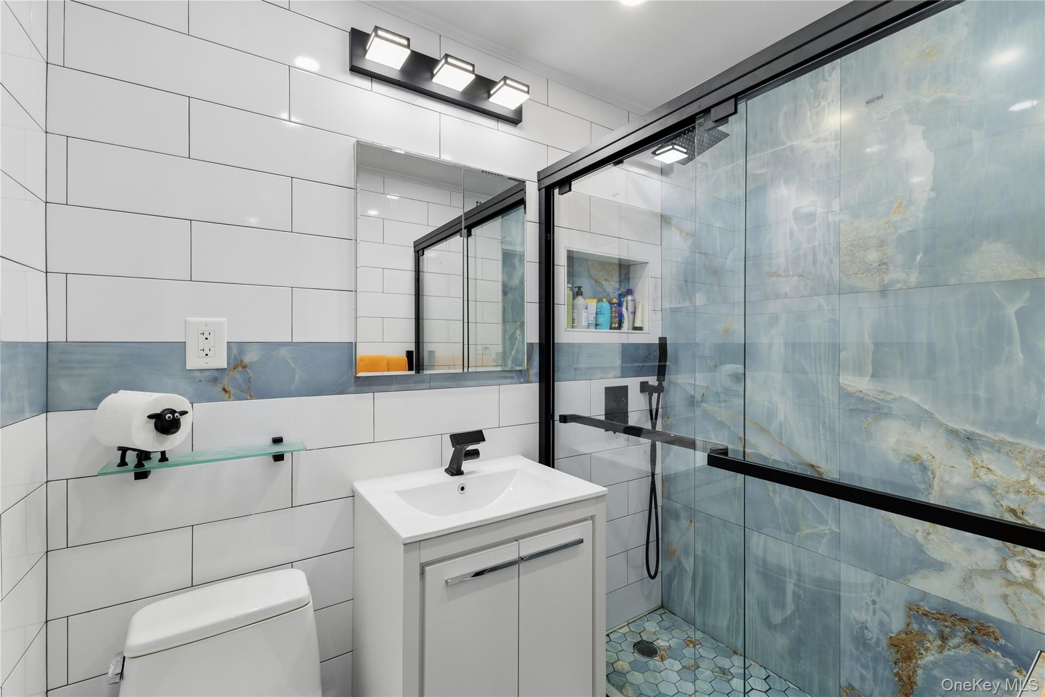 2500 Johnson Avenue, Unit 4K photo 8