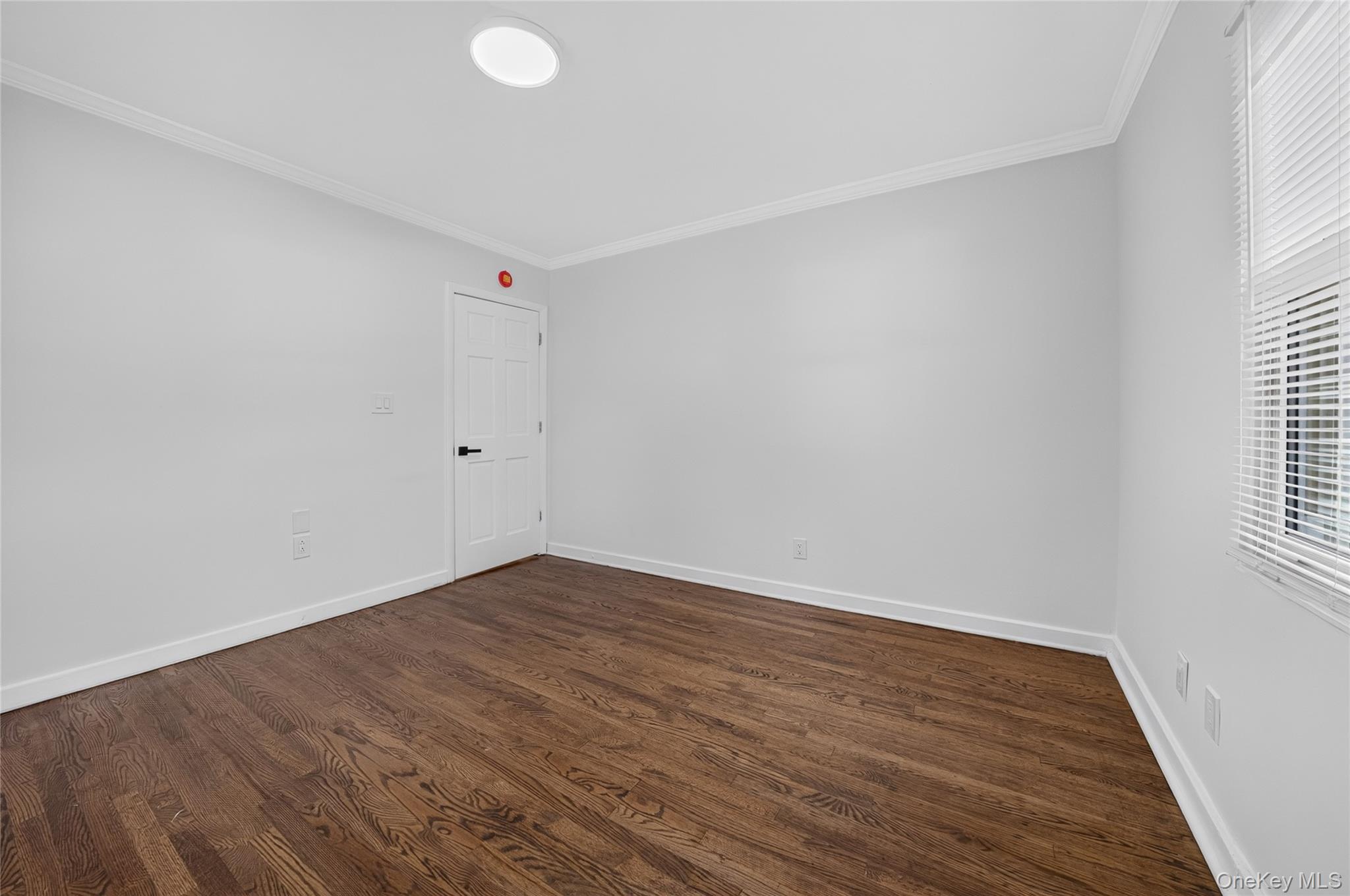 10 Field Place – For Sale photo 17