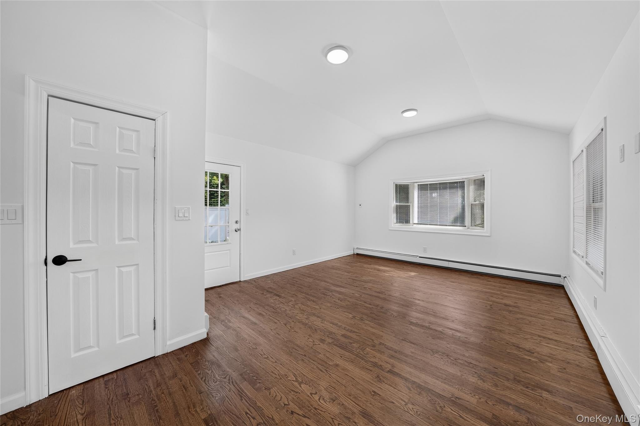 10 Field Place – For Sale photo 7