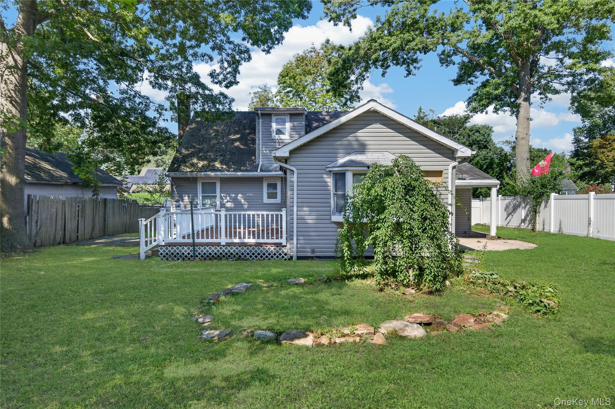 10 Field Place – For Sale photo 30