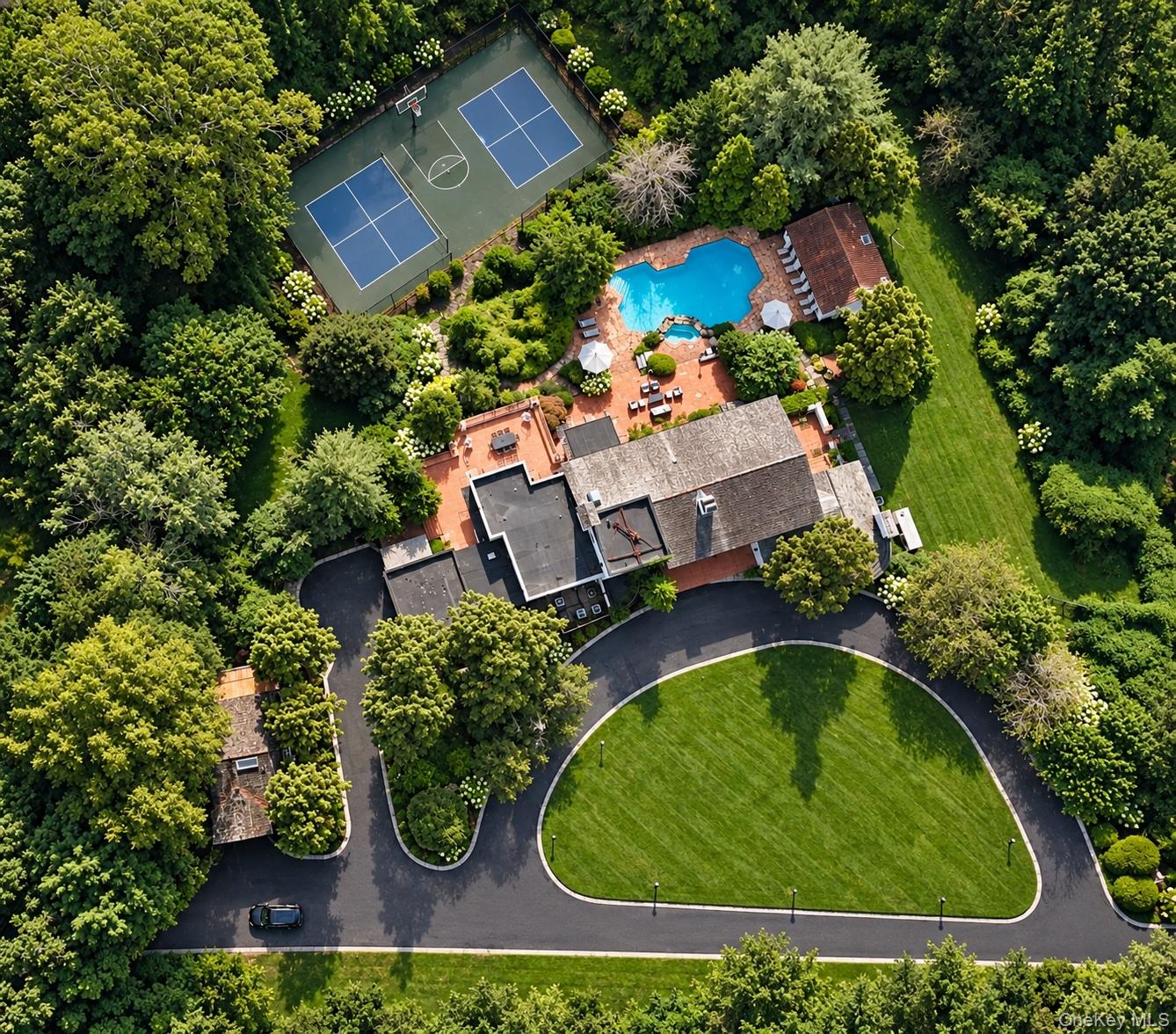 33 Grand Park Avenue – For Sale photo 32