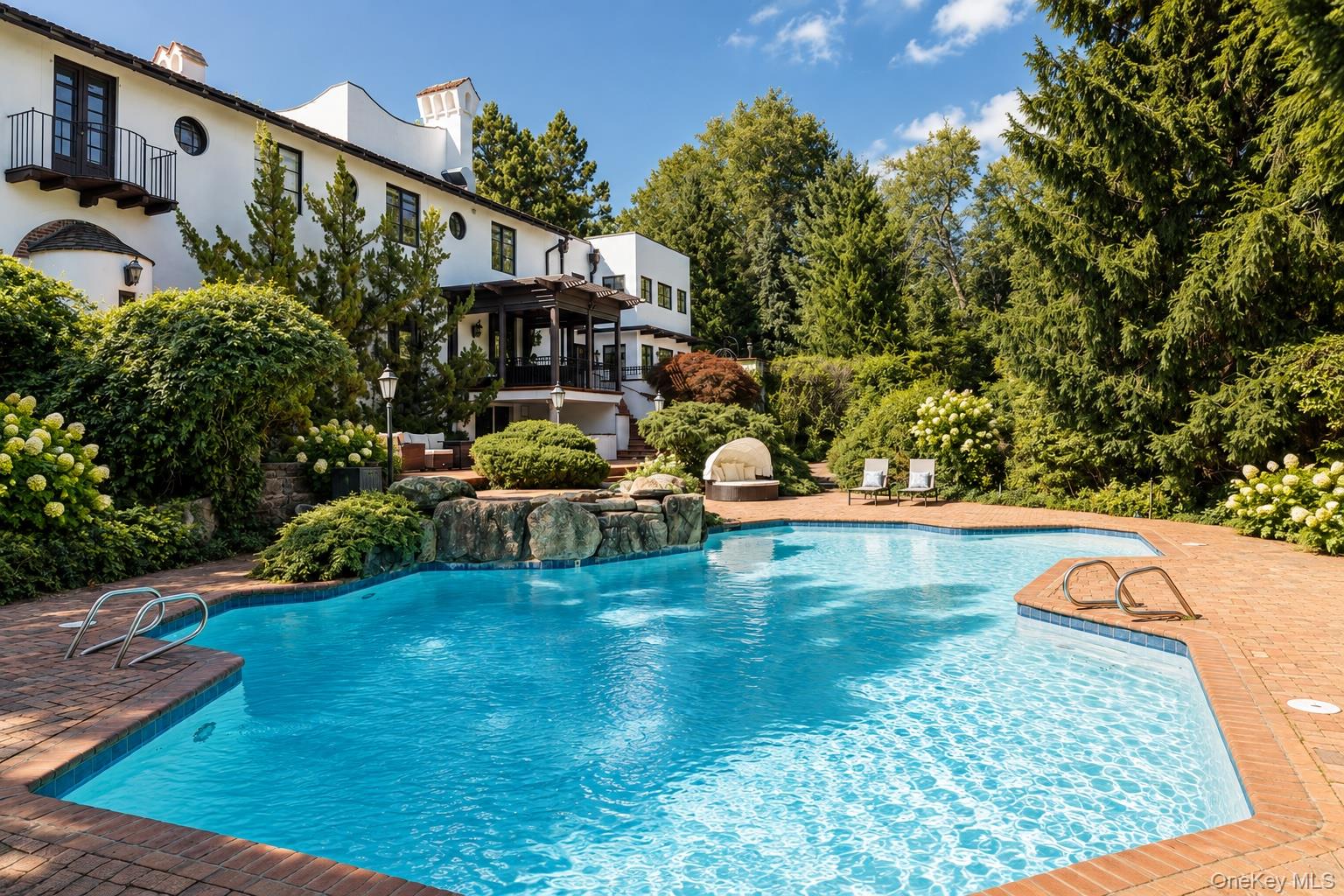33 Grand Park Avenue – For Sale