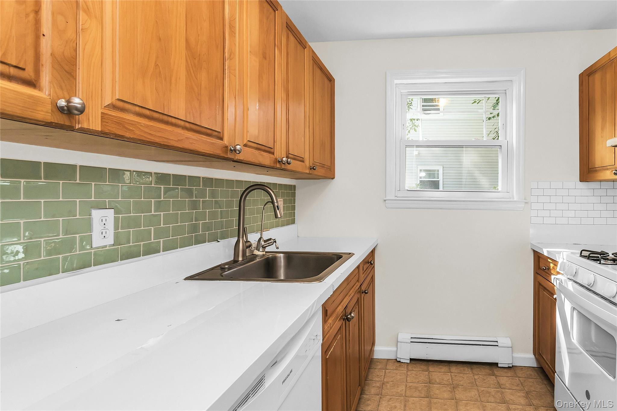 246 Fairharbor Drive, Unit 246 photo 5