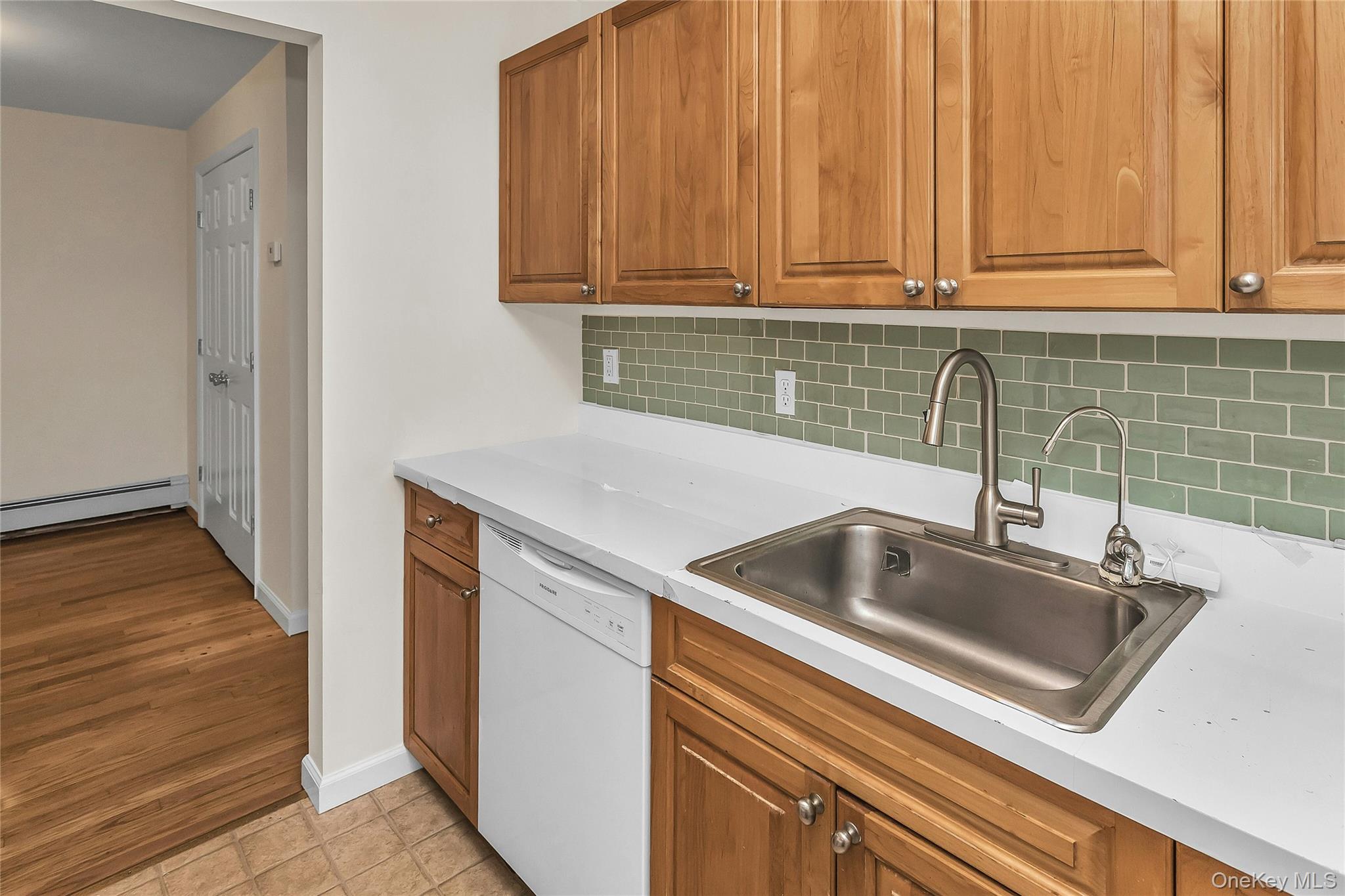 246 Fairharbor Drive, Unit 246 photo 7