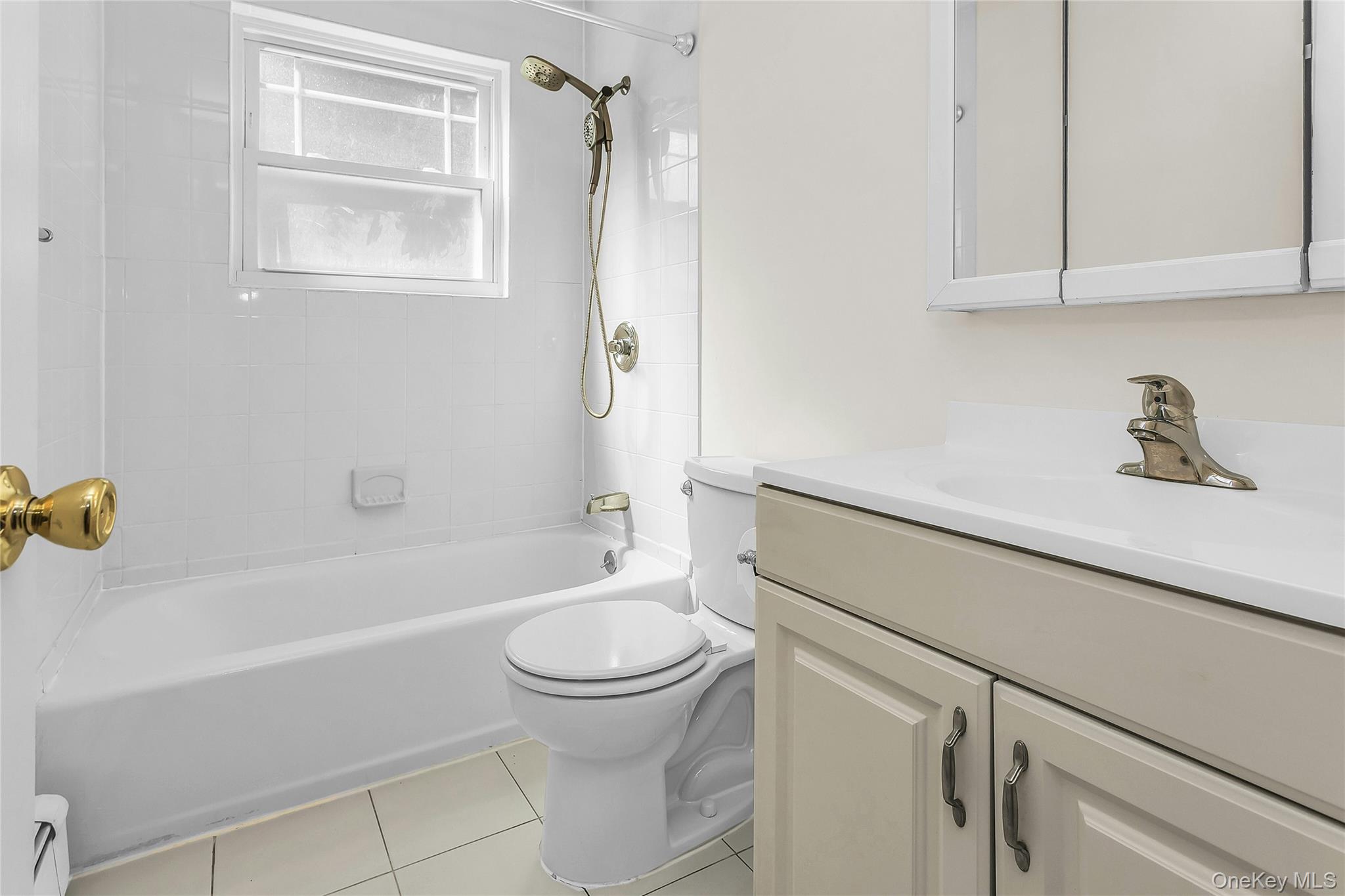 246 Fairharbor Drive, Unit 246 photo 11