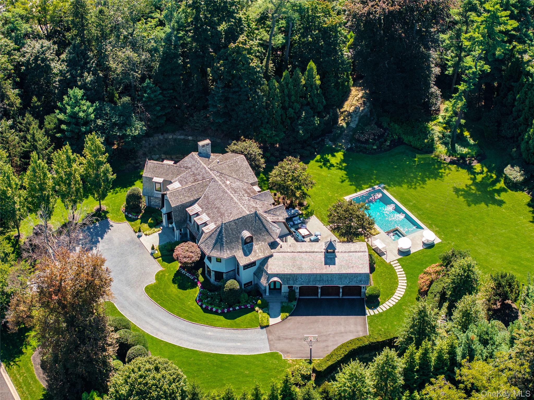 2 Hidden Pond Drive – For Sale photo 4