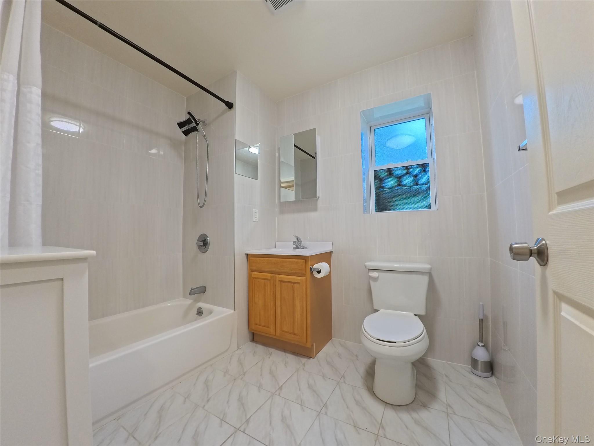 220-03 64th Avenu, Unit 1FL photo 8