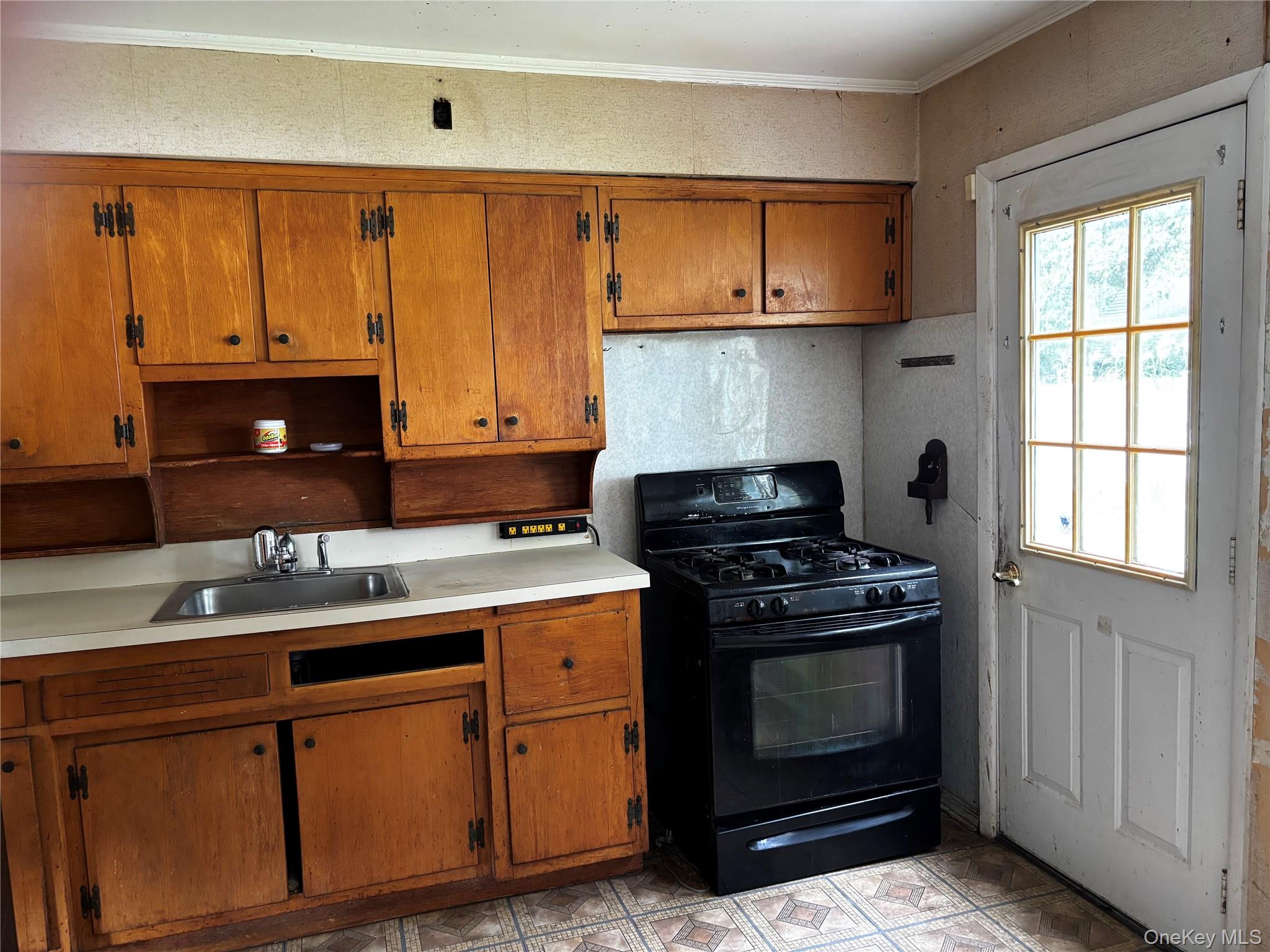 105 Rutledge Road – For Sale photo 12