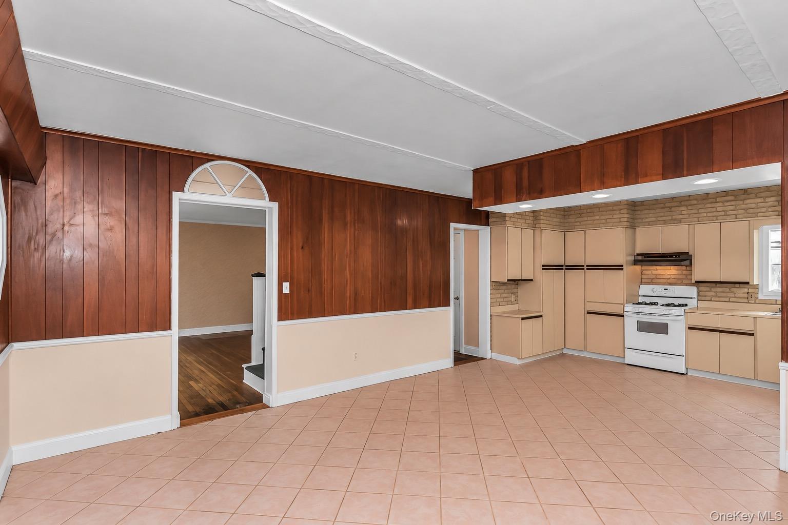 44 Capitol Avenue – For Sale photo 10