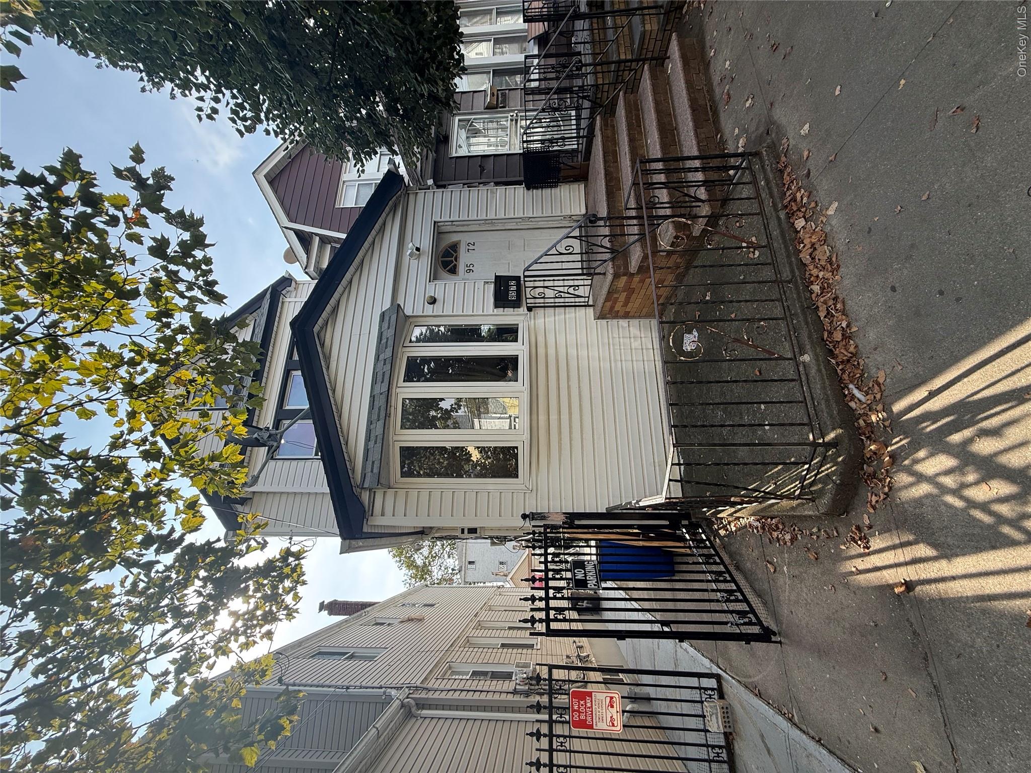 9572 115th Street – For Sale