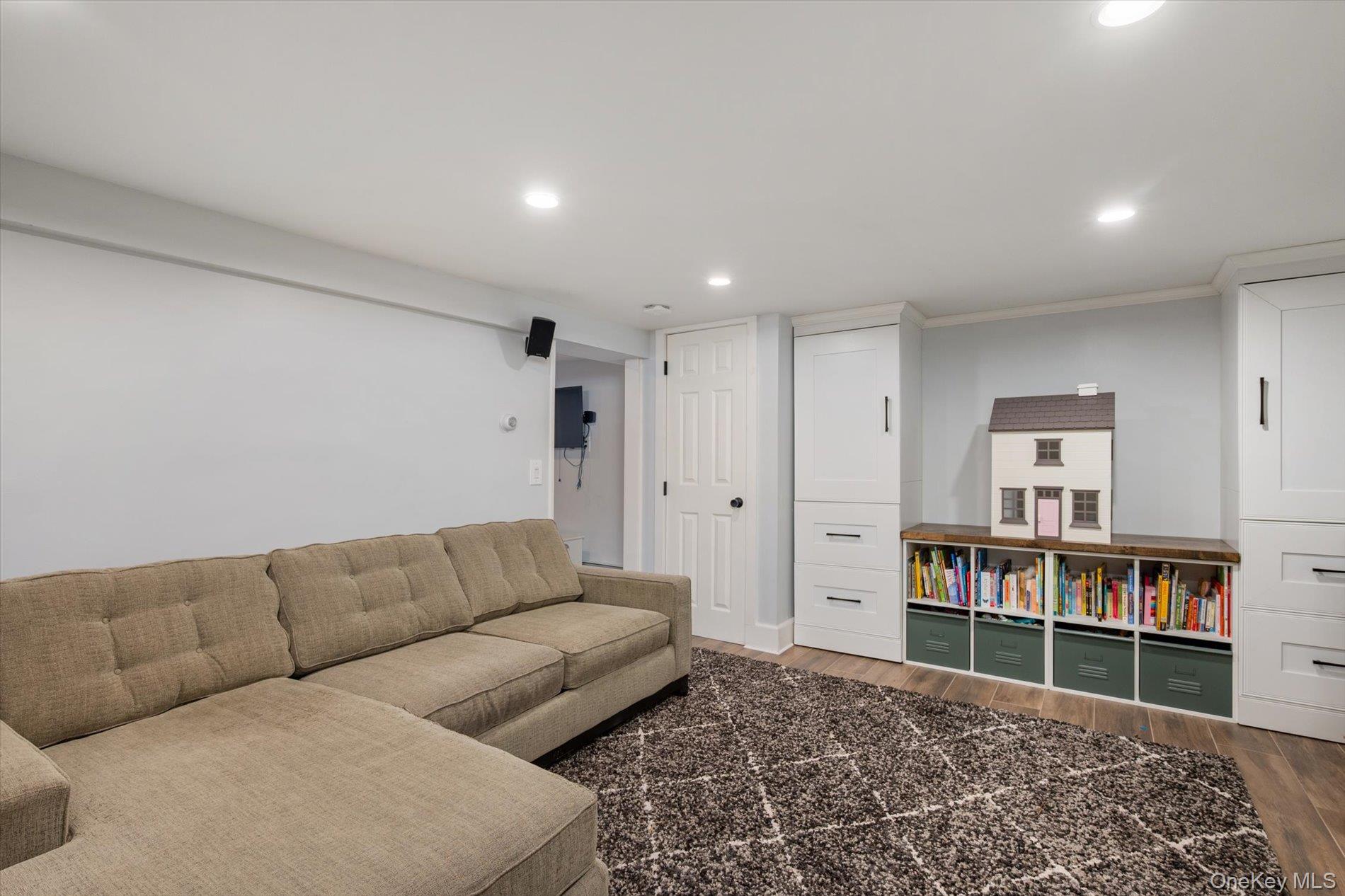 22 Crestfield Place – For Sale photo 17